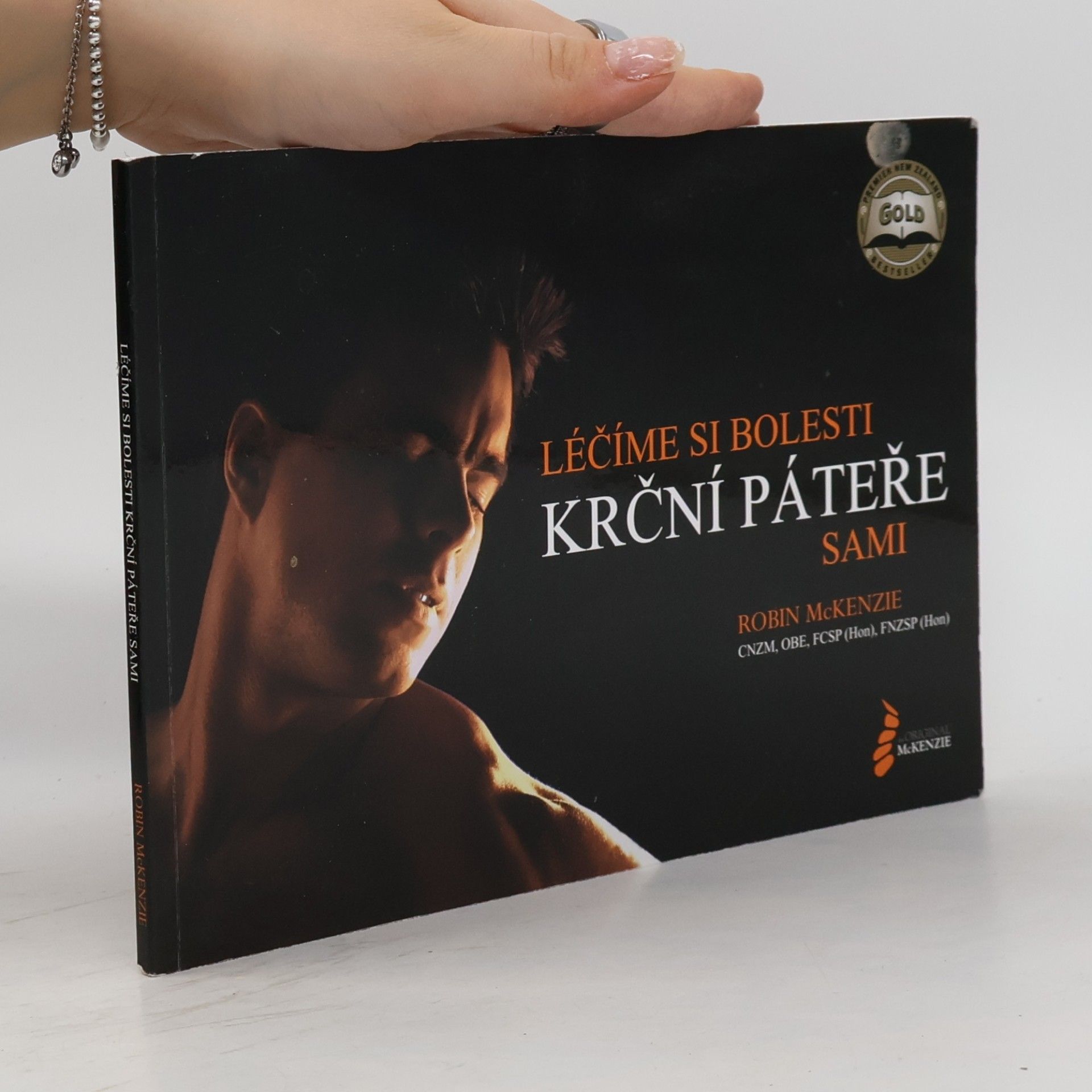 Léčíme si bolesti krční páteře sami