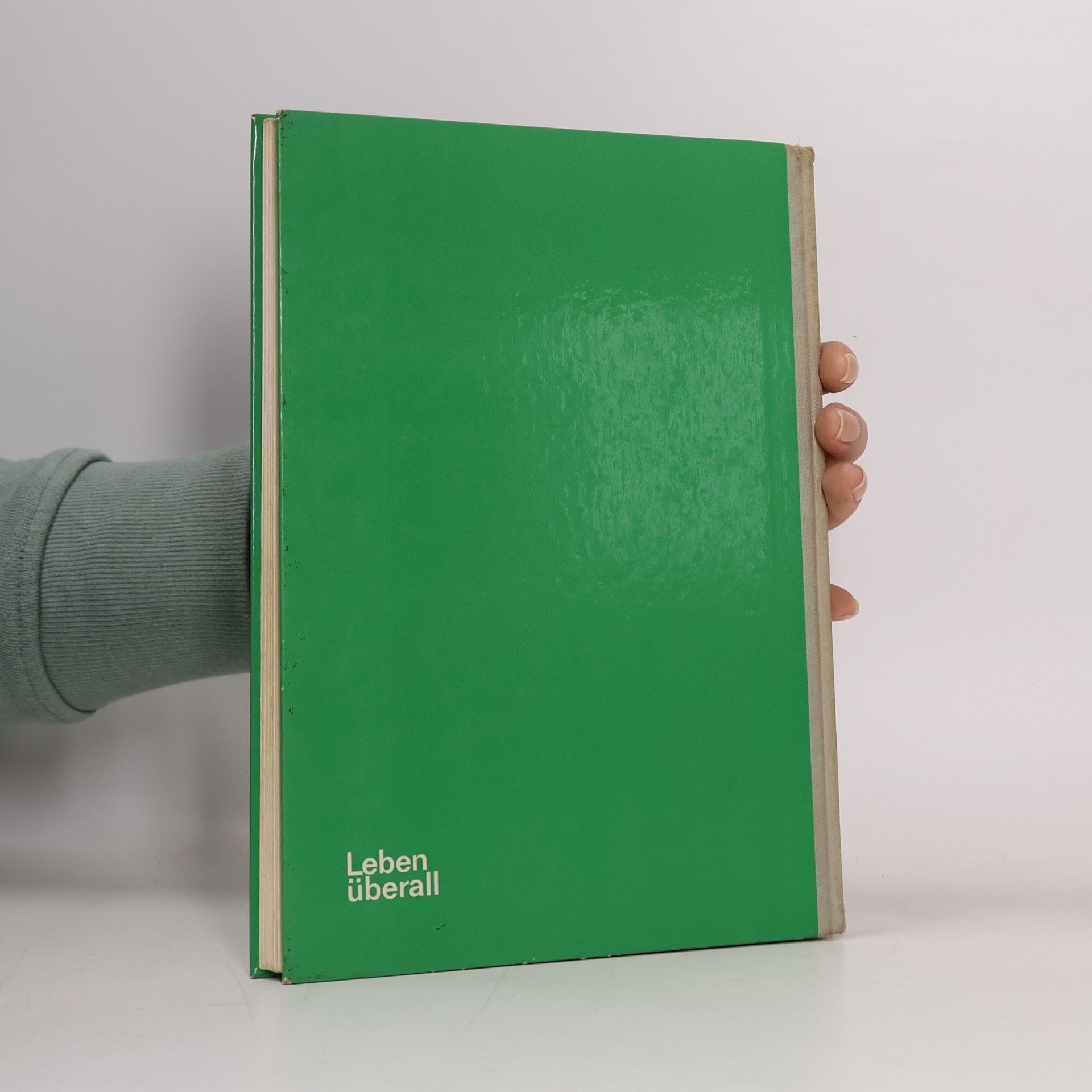 Various authors Leben überall 8