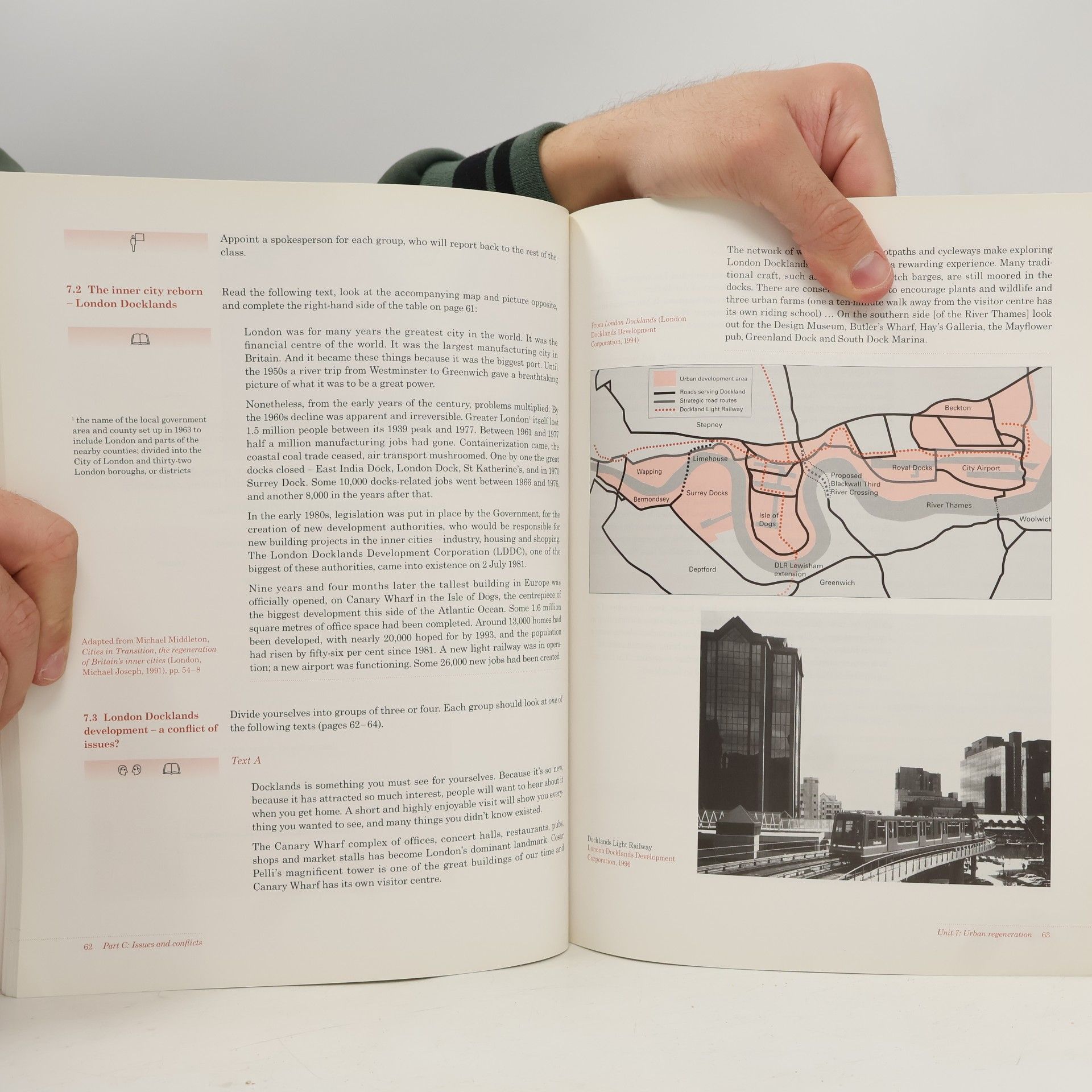 Laurence Raw The Country and the City