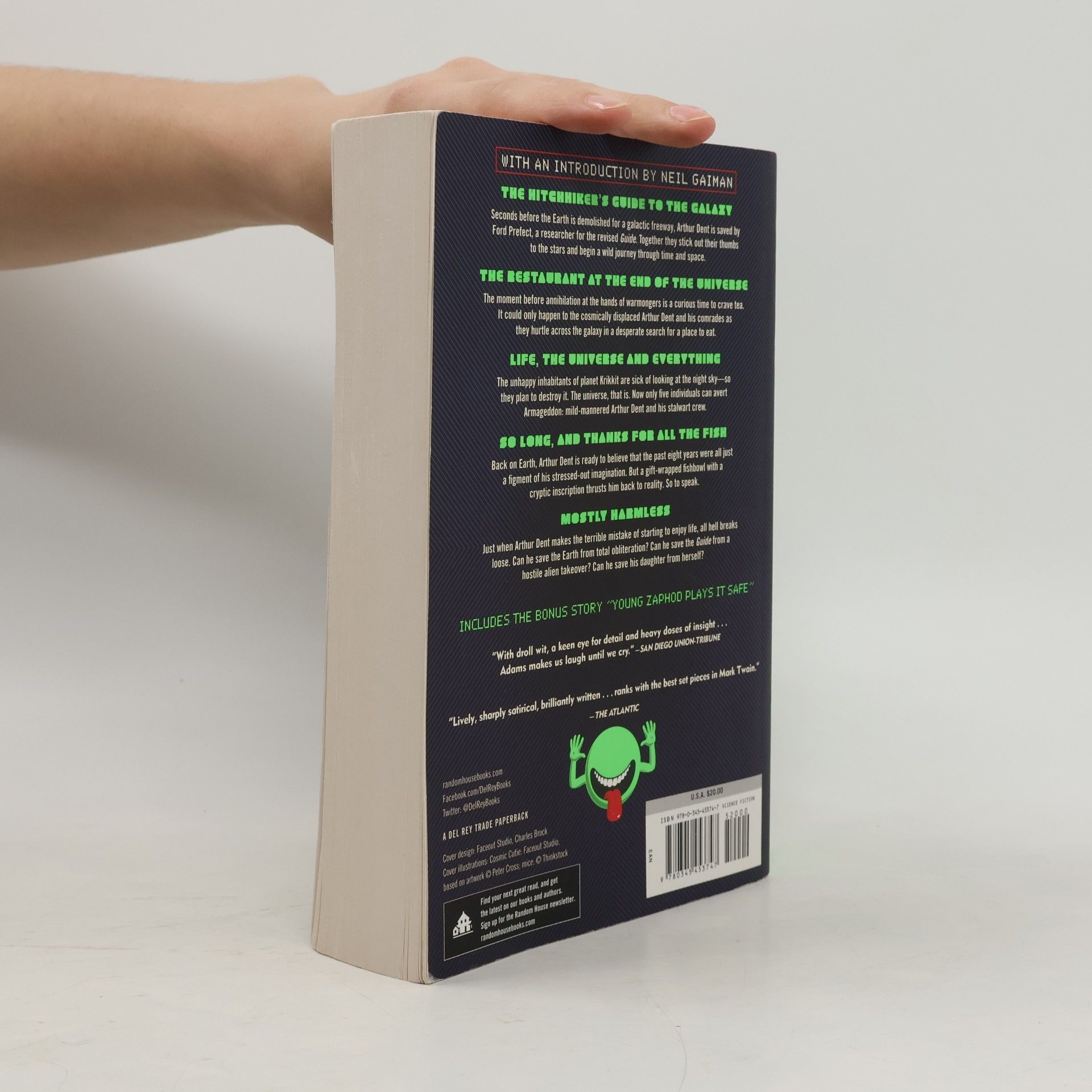 Douglas Adams The Ultimate Hitchhiker's Guide to the Galaxy