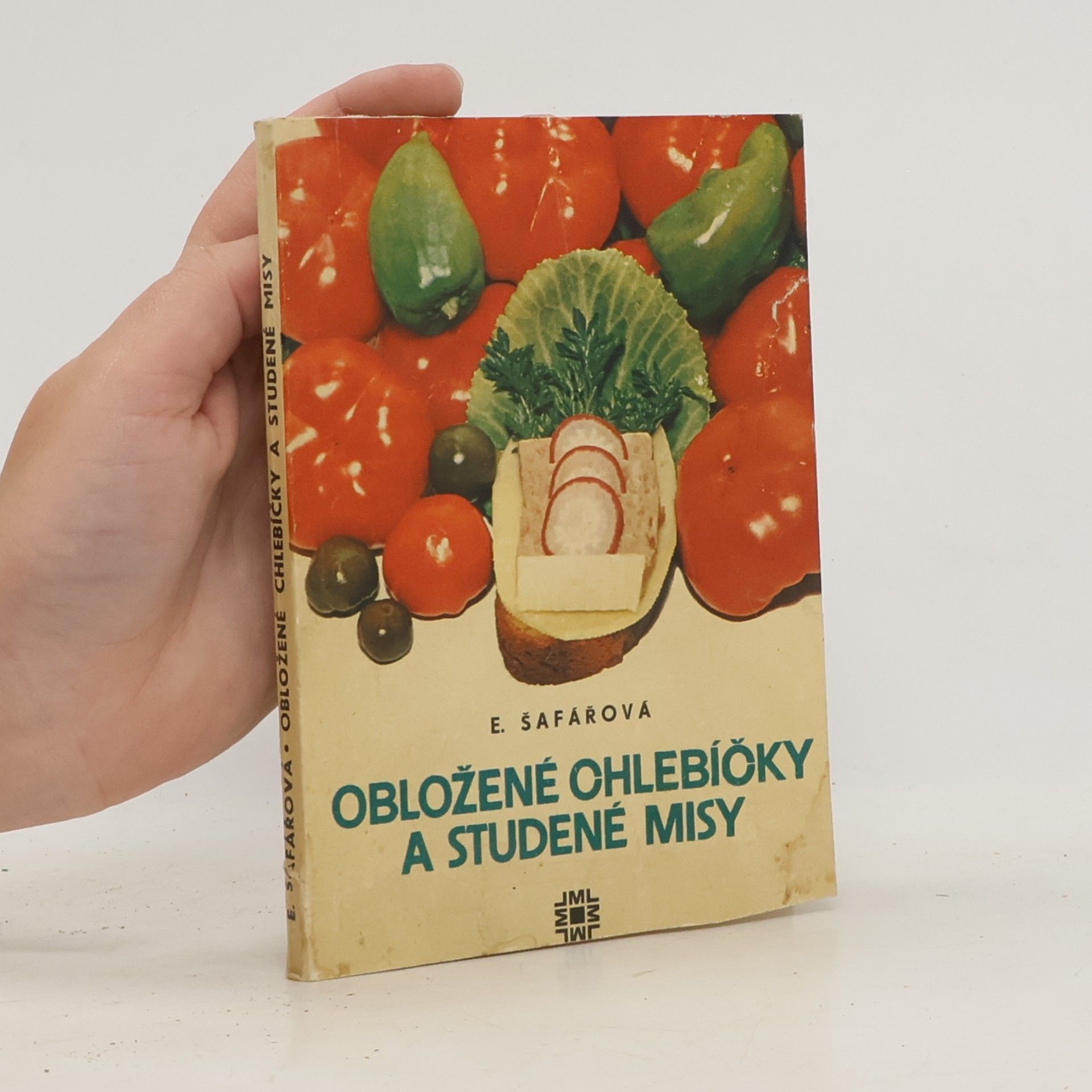Obložené chlebíčky a studené misy