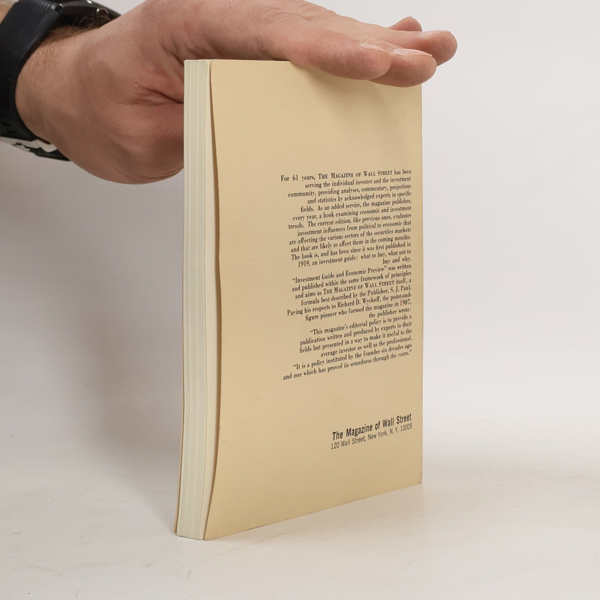 Various authors Investment Guide And Economic Preview