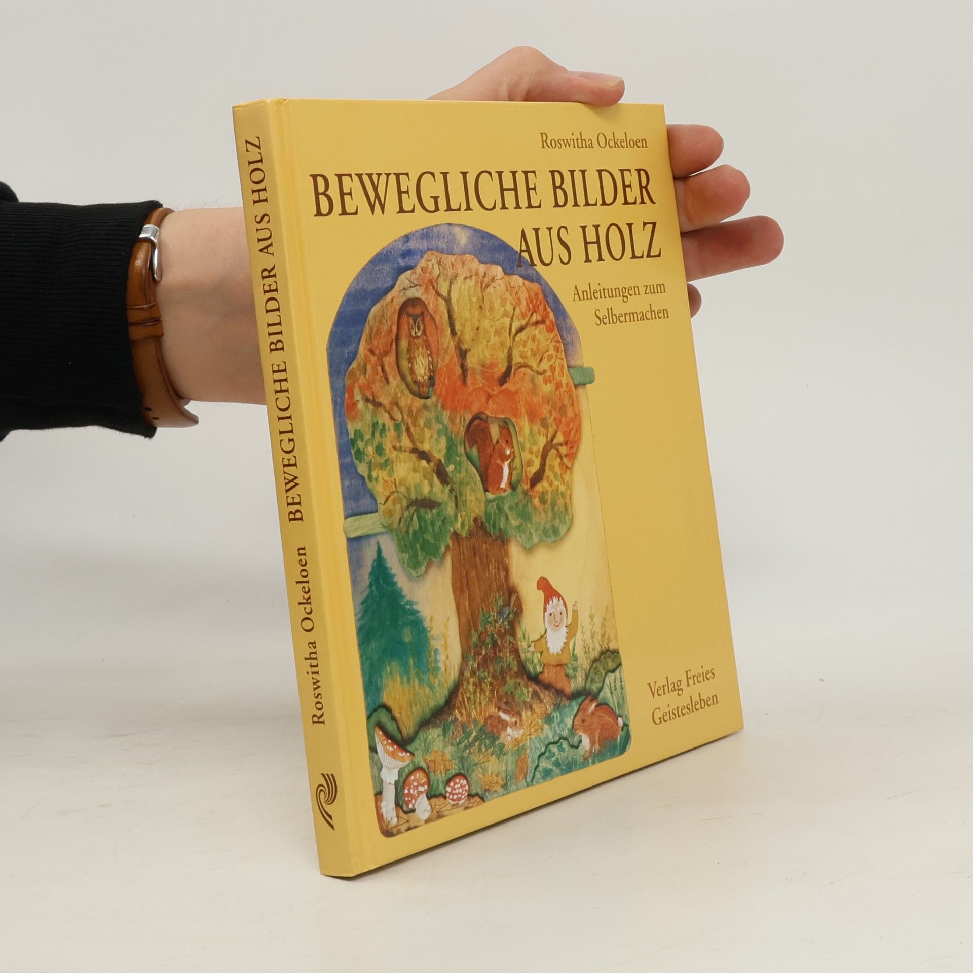 Roswitha Ockeloen Bewegliche Bilder aus Holz