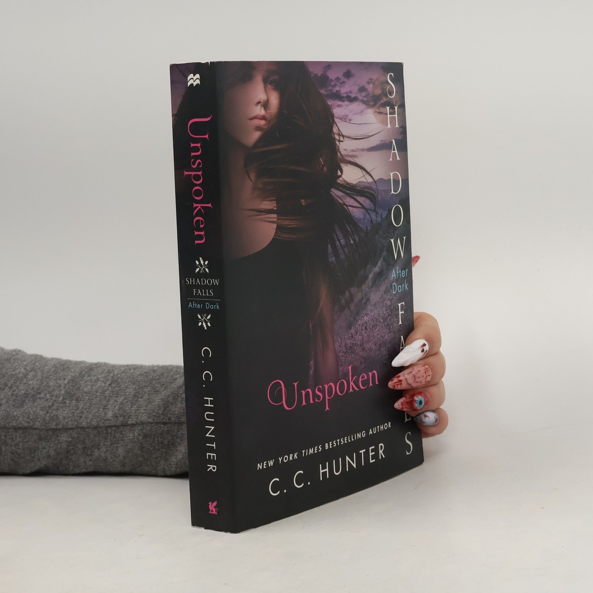 Unspoken: Shadow Falls: After Dark