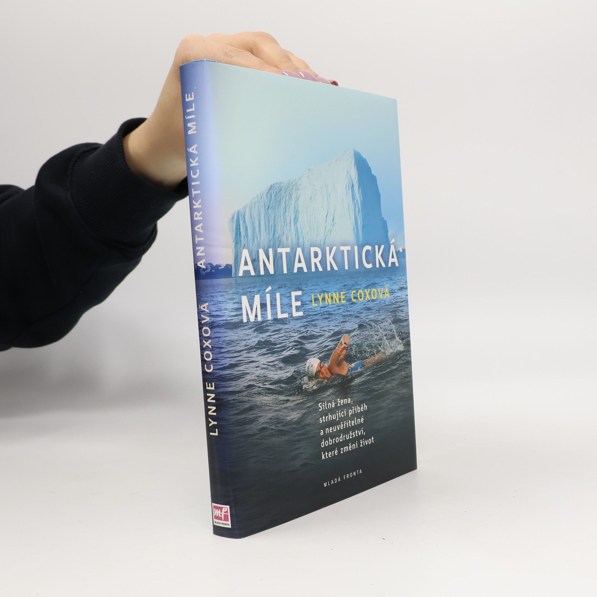 Antarktická míle