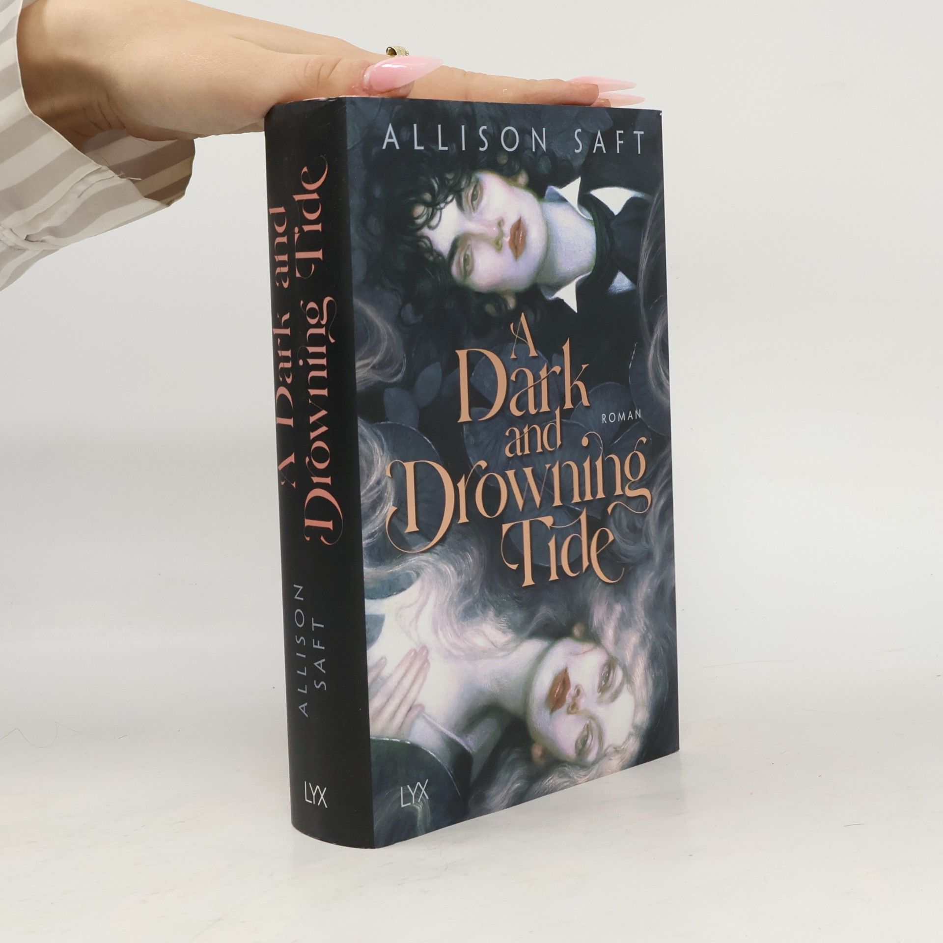 Allison Saft A Dark and Drowning Tide