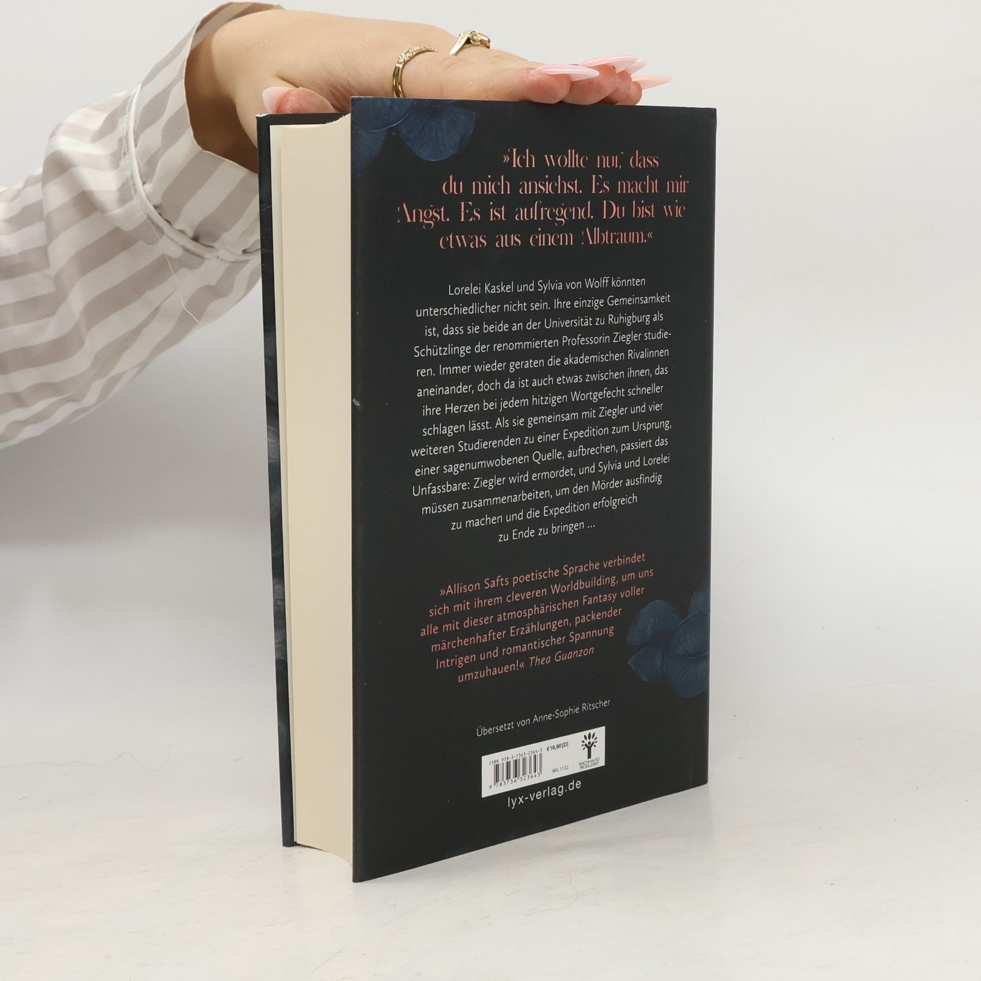 Allison Saft A Dark and Drowning Tide