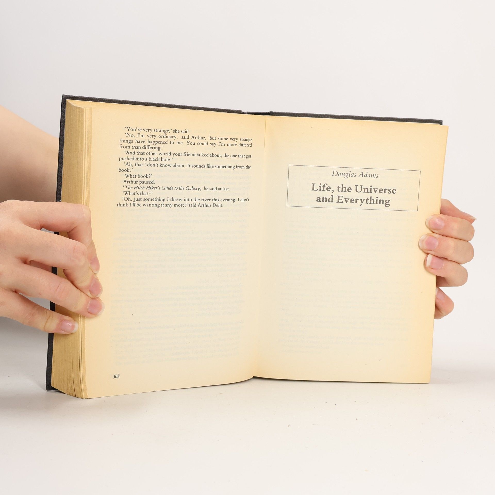 Douglas Adams The Hitch Hiker's Guide to the Galaxy Omnibus