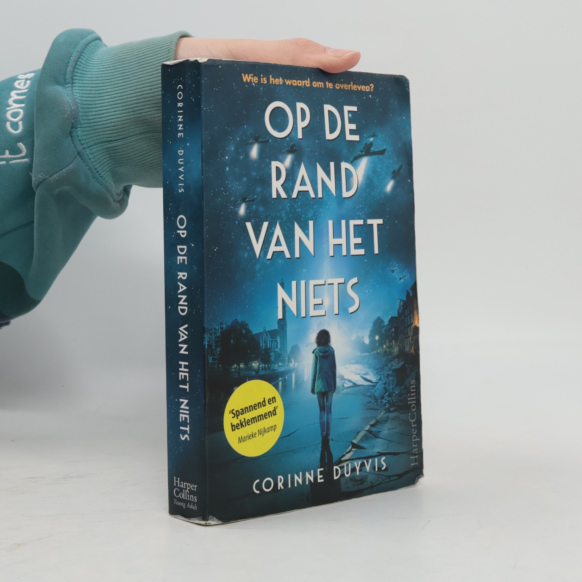 Marieke Nijkamp Op de rand van het niets
