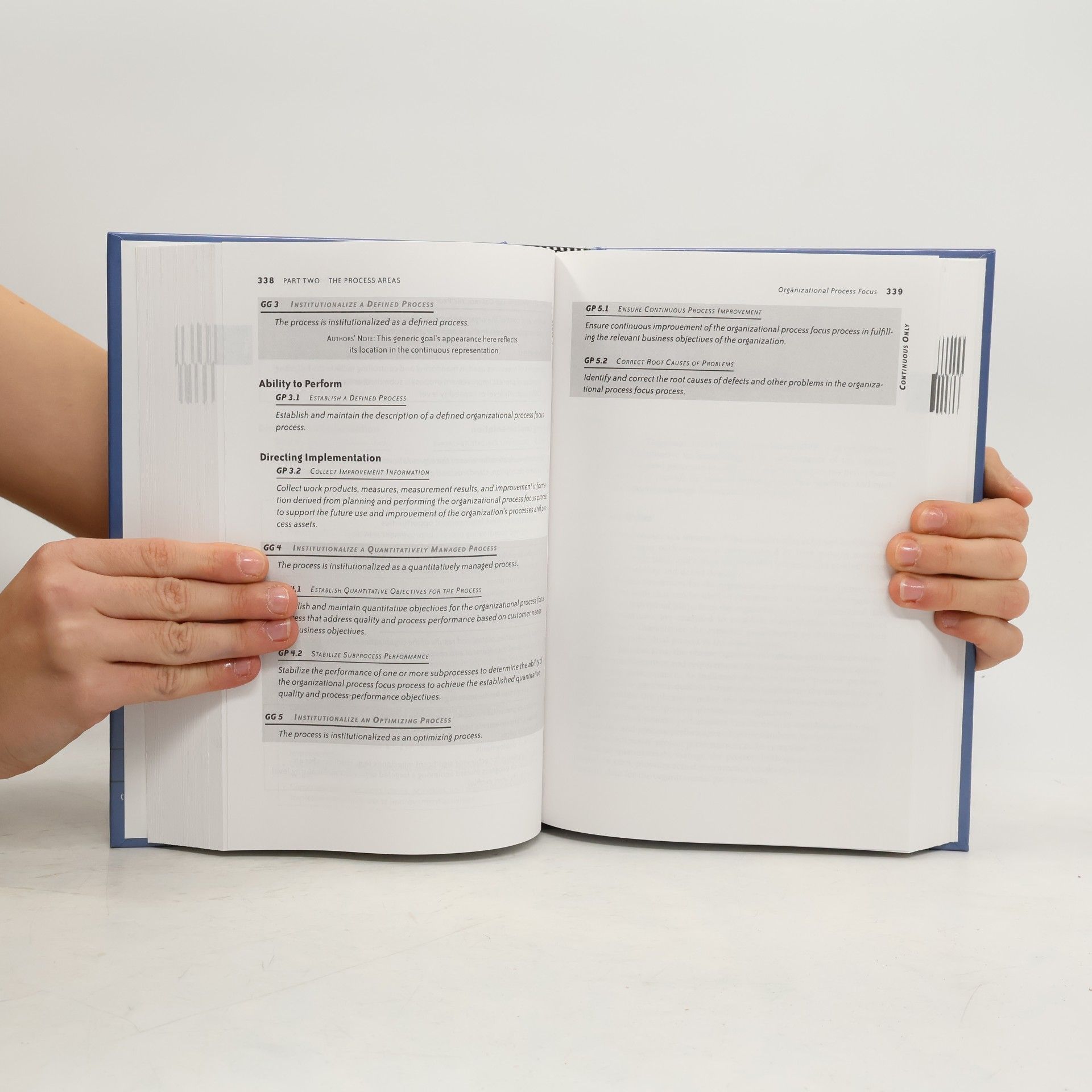 Mary Beth Chrissis CMMI : guidelines for process integration and product improvement