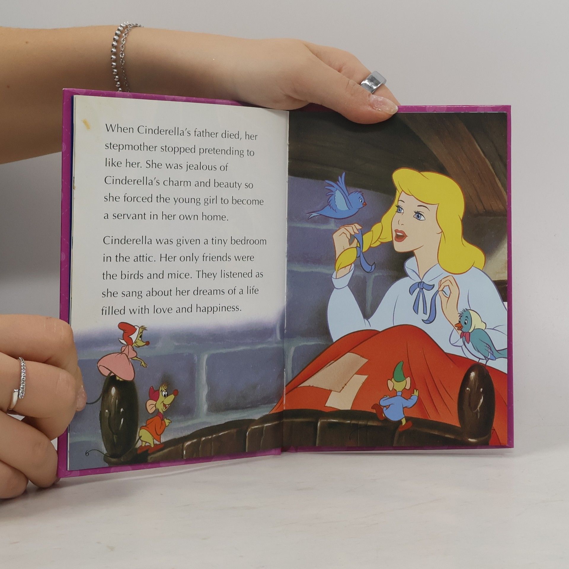 Vera Southgate Disney Princess: Cinderella