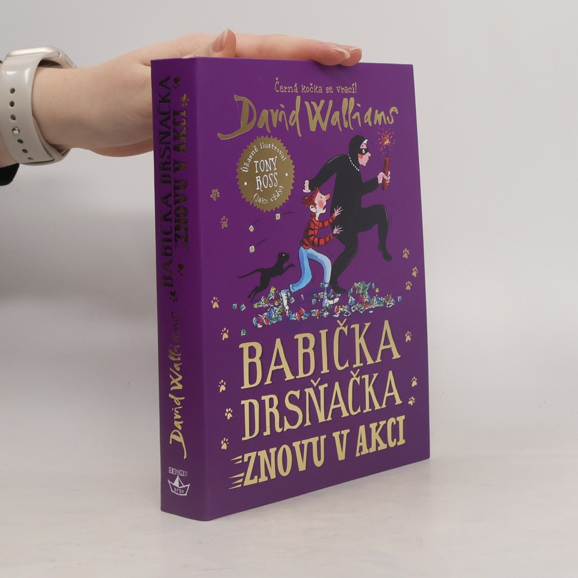 Babička drsňačka znovu v akci