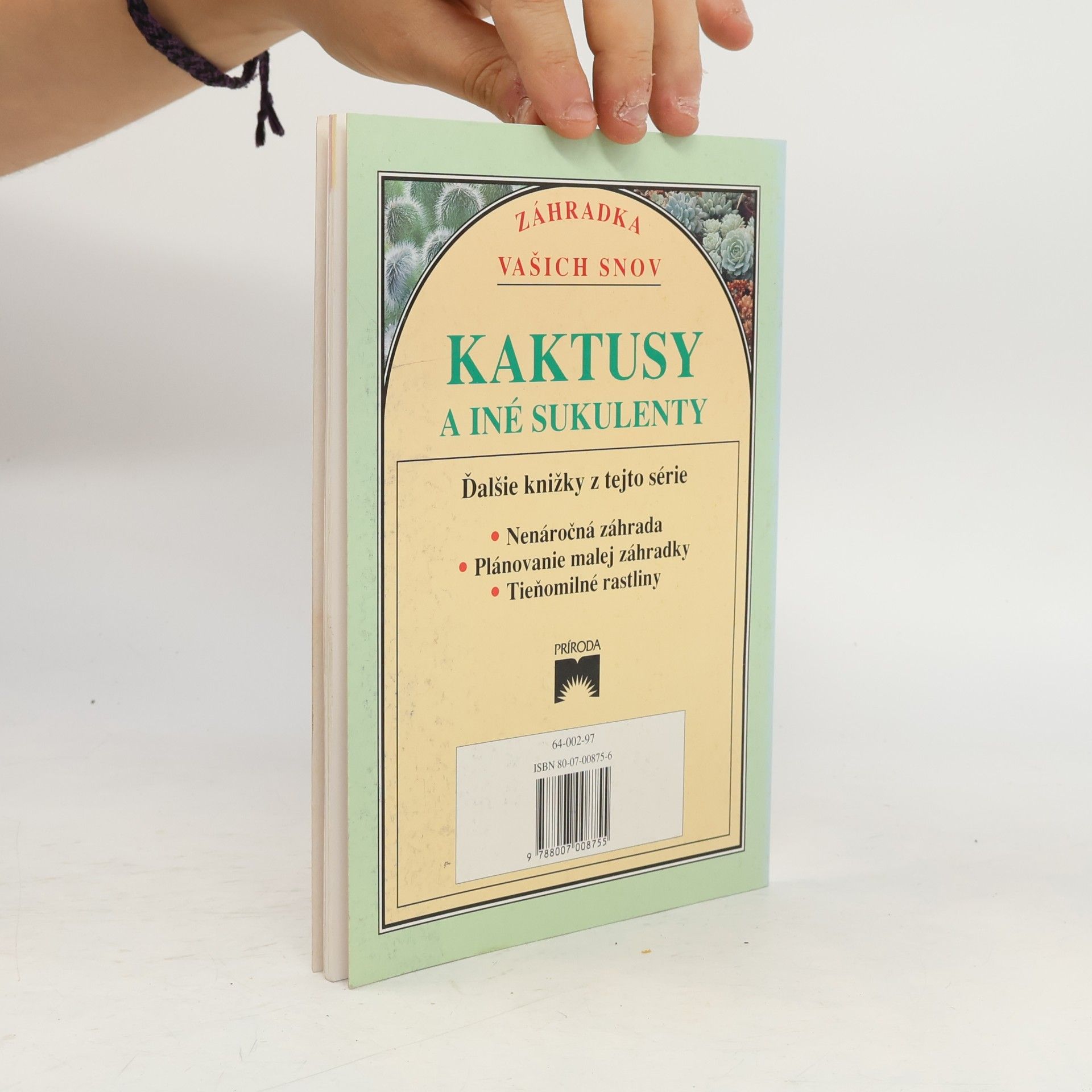 Ken March Katusy a iné sukulenty