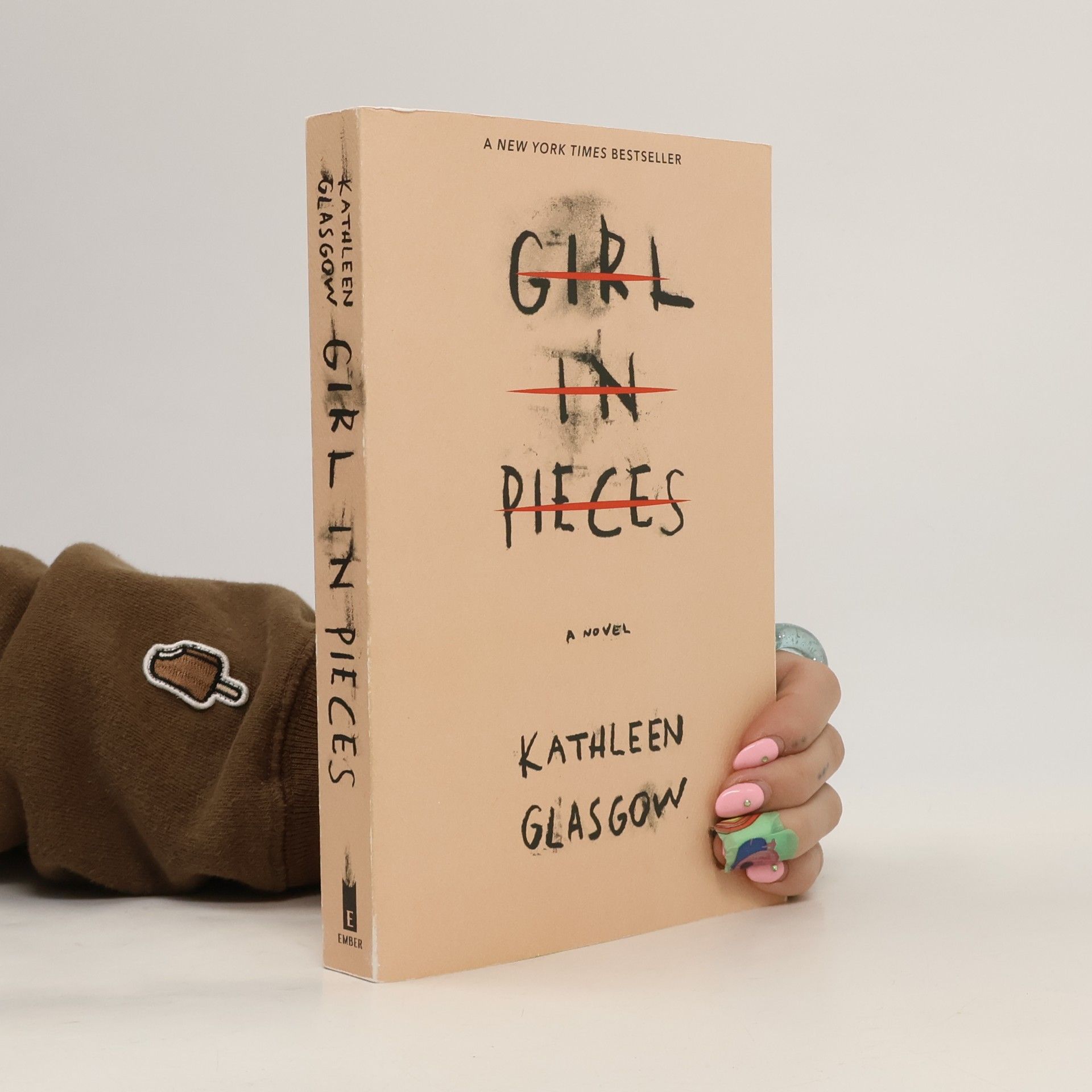 Girl in Pieces