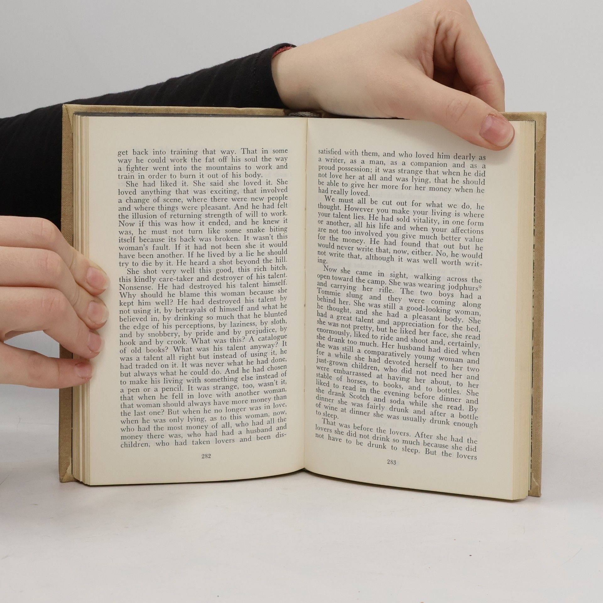 Ernest Hemingway Selected Stories