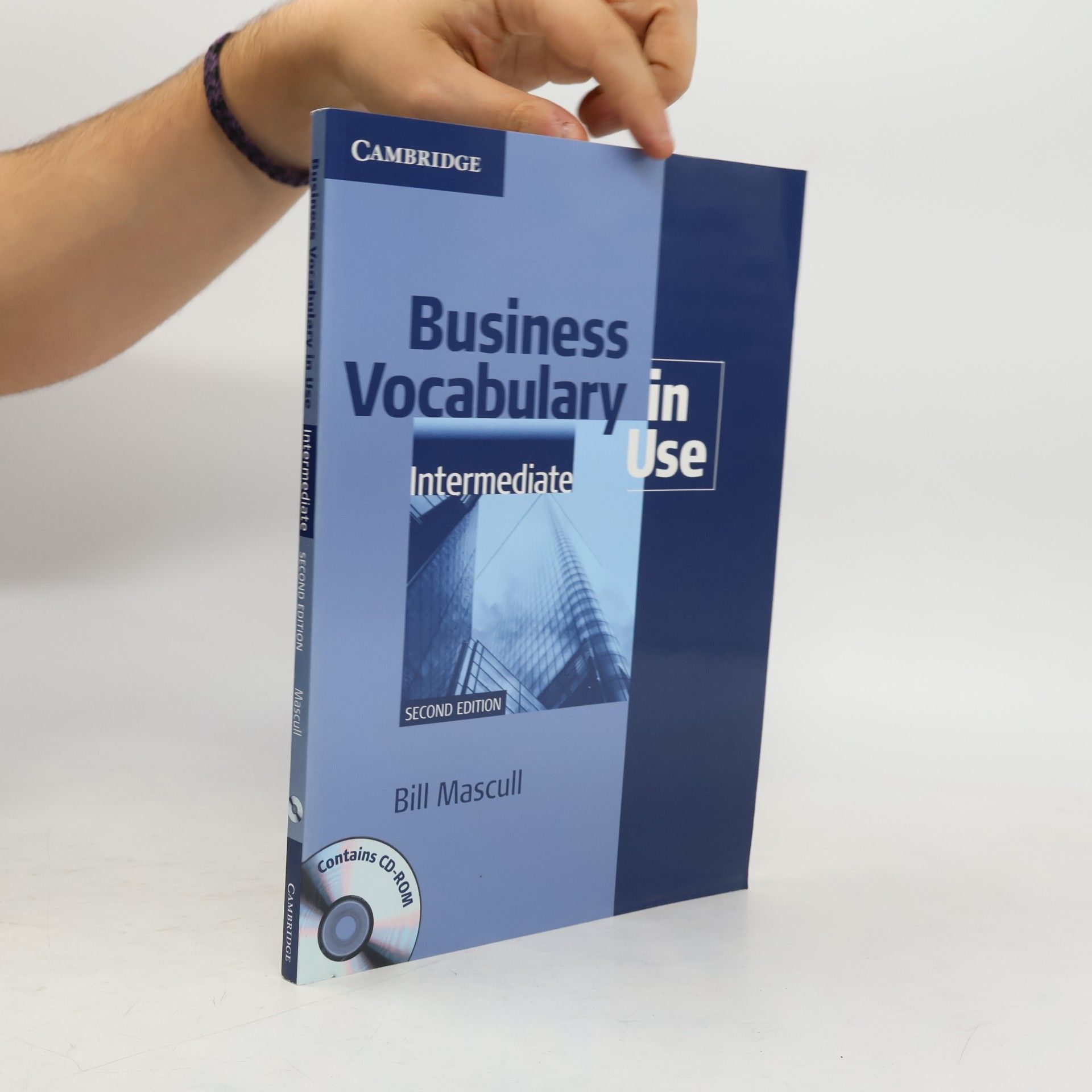 Business vocabulary in use: Intermediate