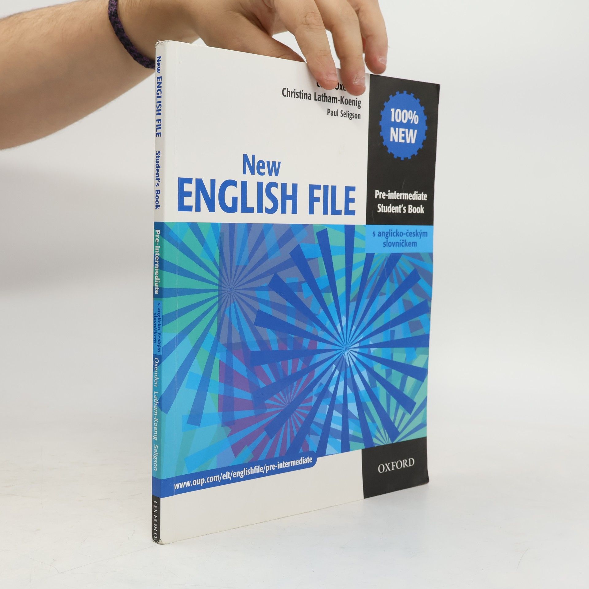 New English File. Pre-Intermediate, Student's Book