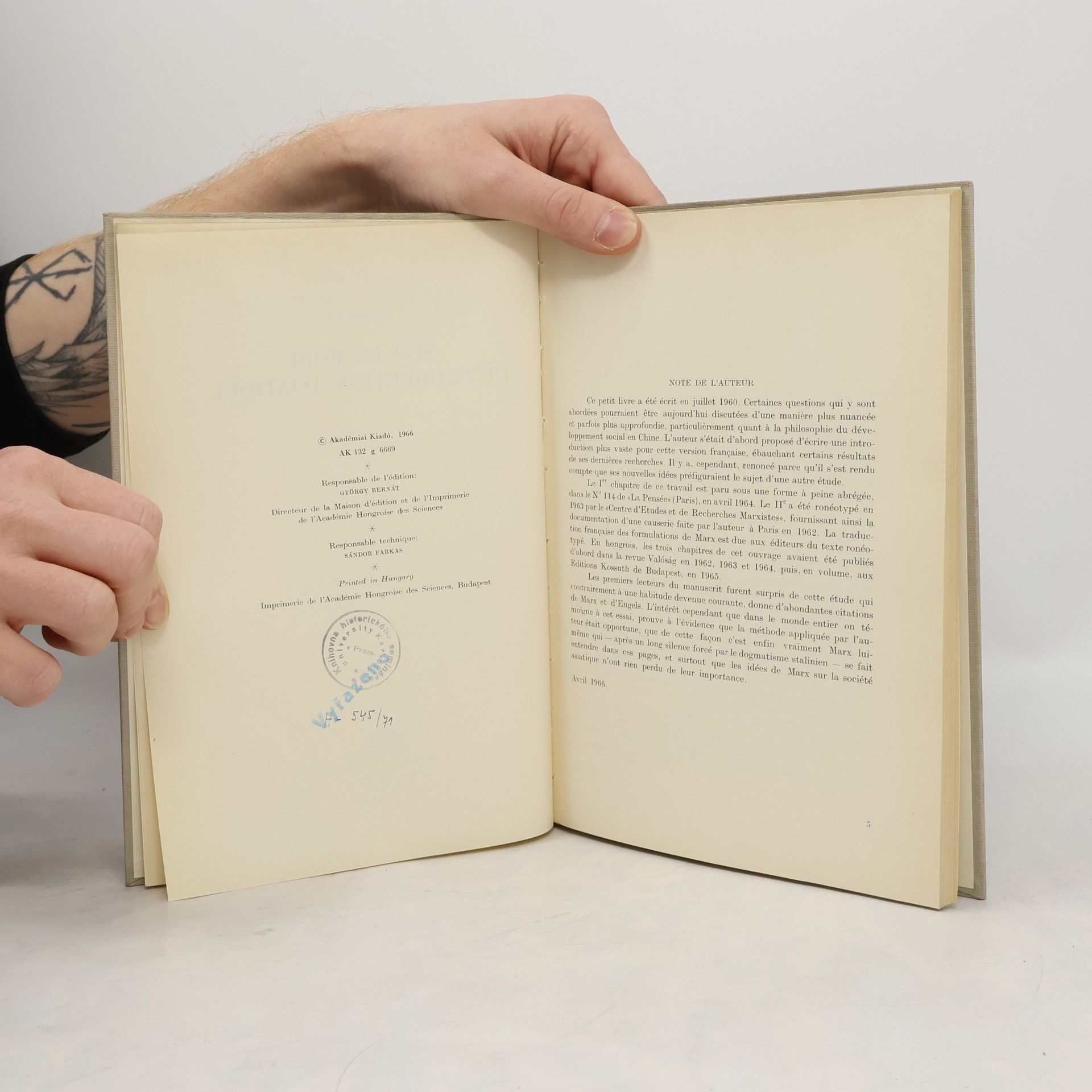 F. Tőkei Sur le mode de production asiatique