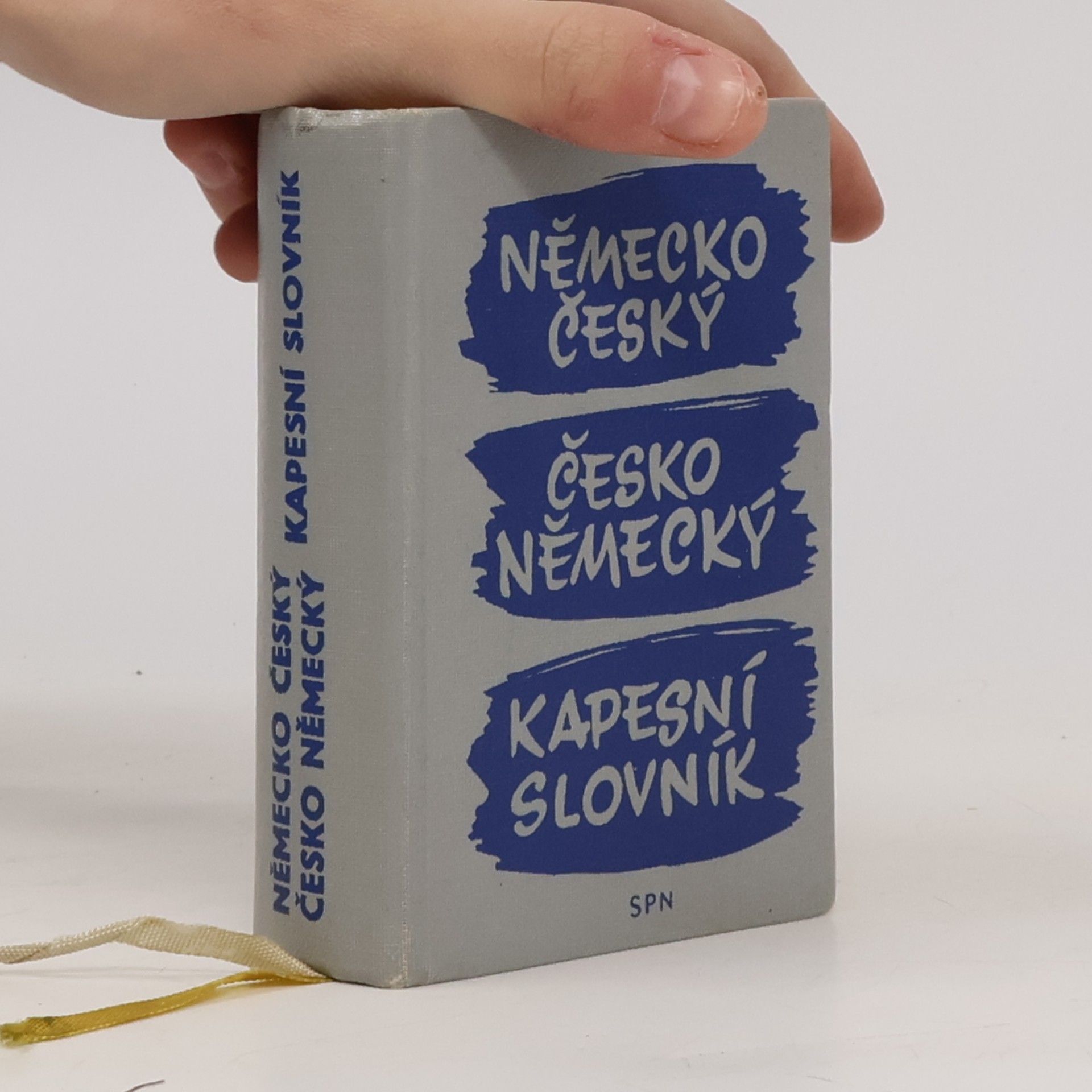 Německo-český, česko-německý studijní slovník