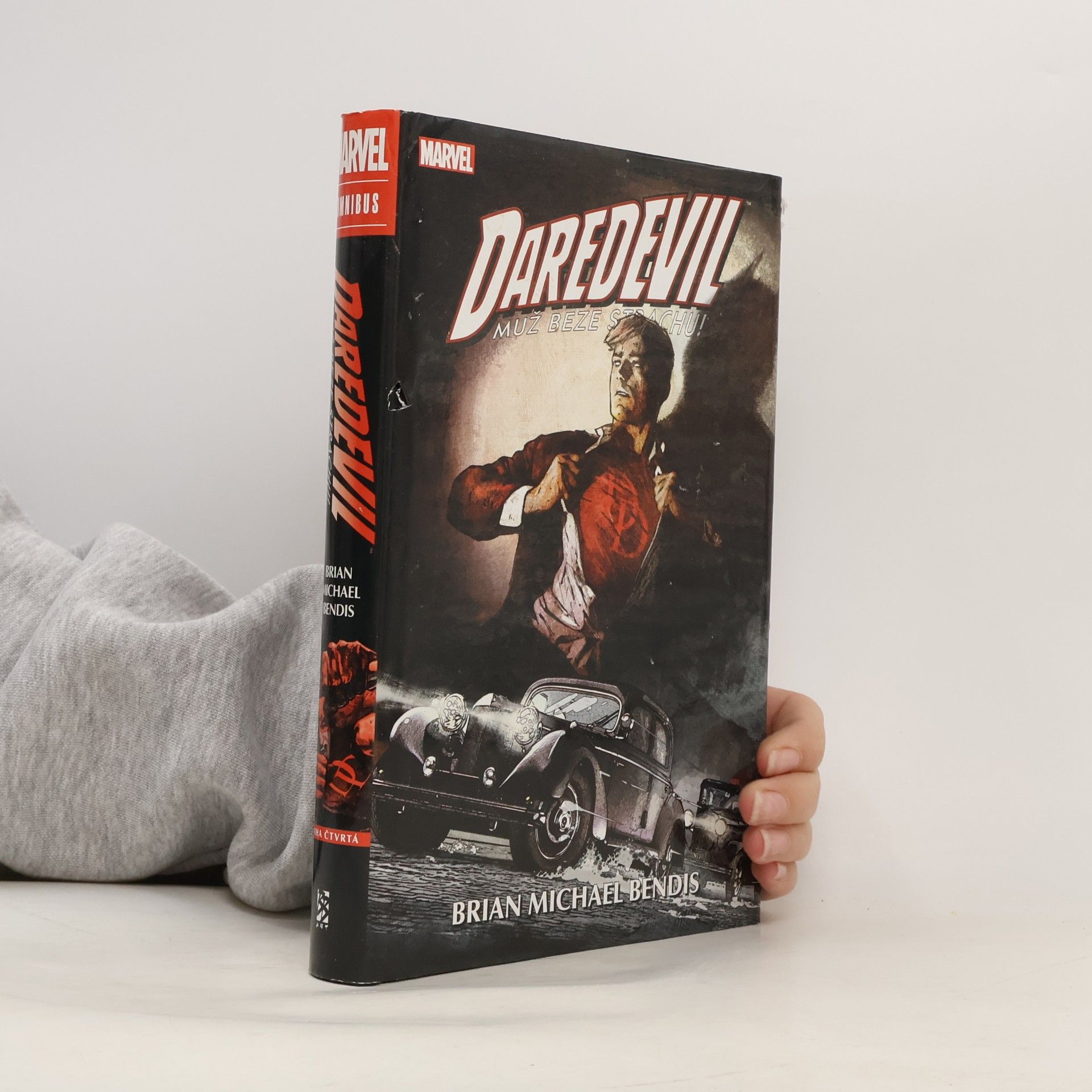 Daredevil Omnibus. Muž beze strachu! Kniha čtvrtá