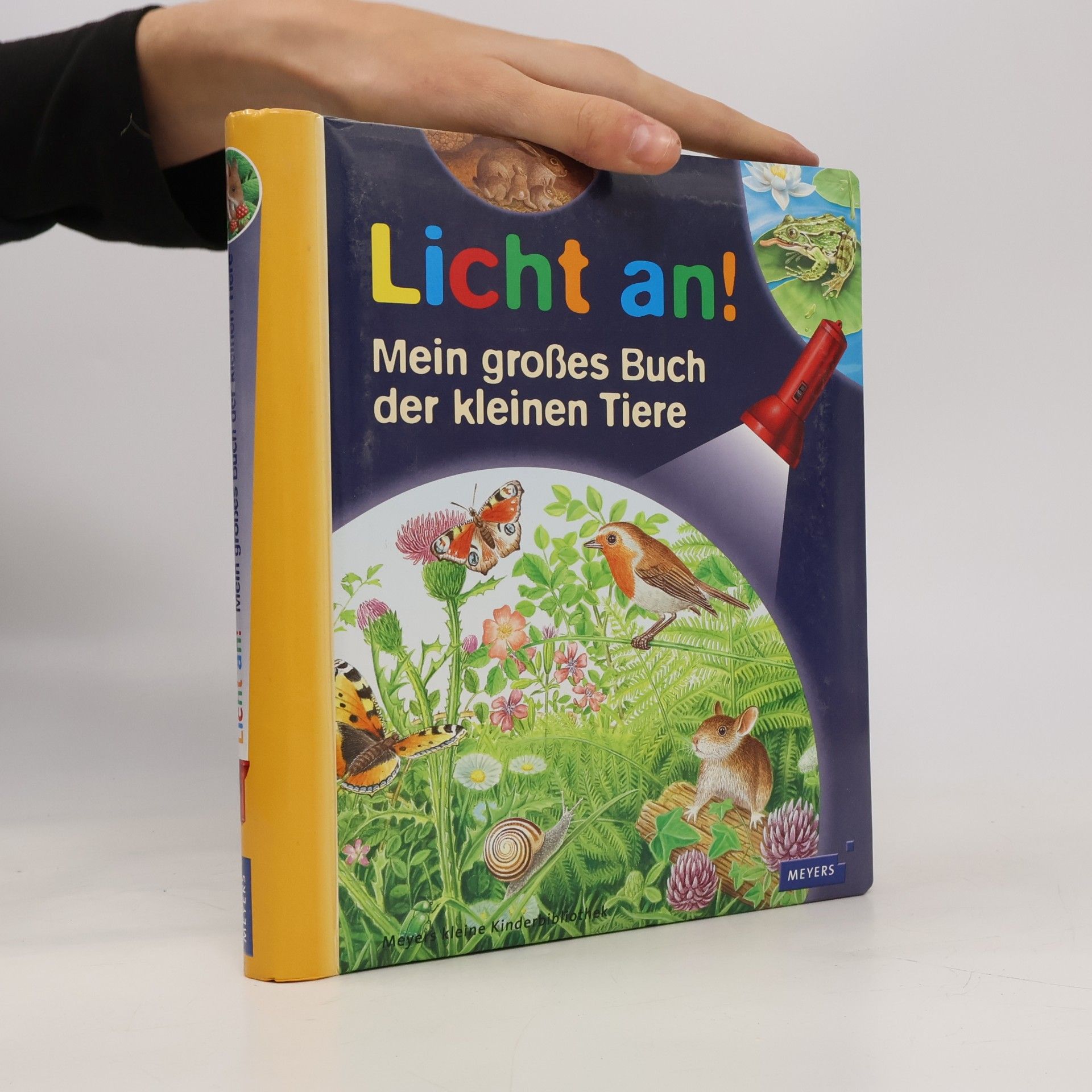Licht an! Mein großes Buch der kleinen Tiere