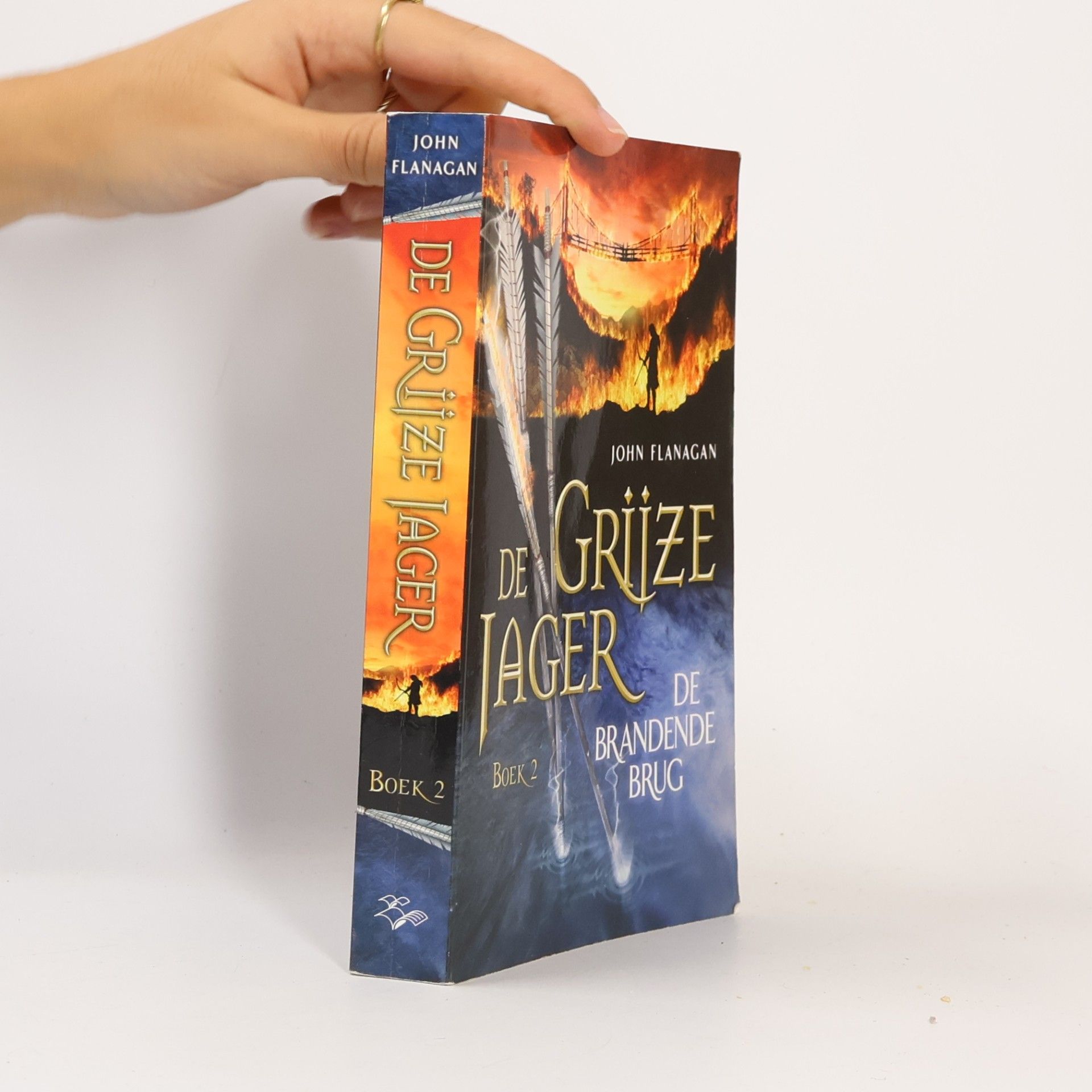 De Grijze Jager - 2: De brandende brug