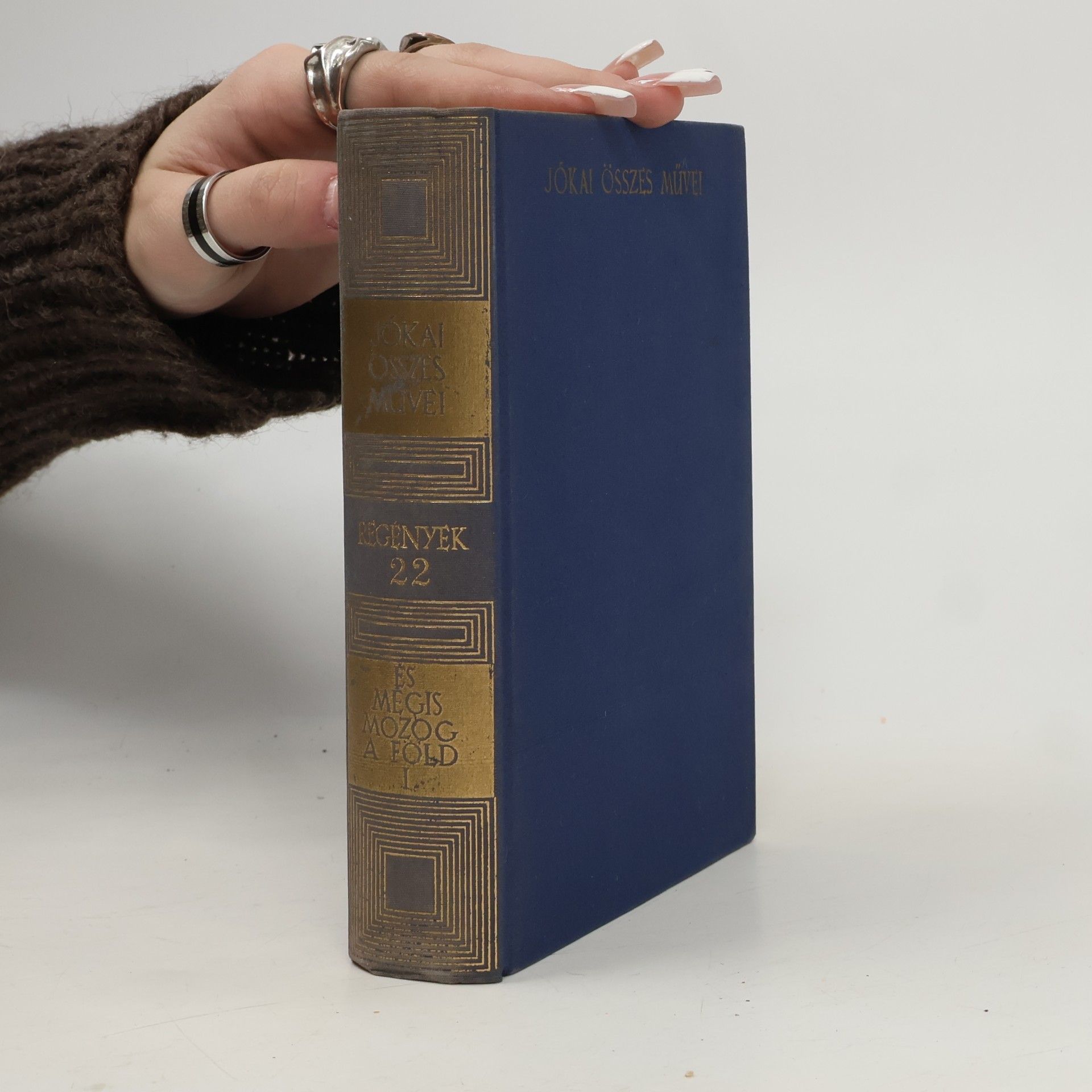 Eppur si muove és mégis mozog a föld (1872). 1. köt.
