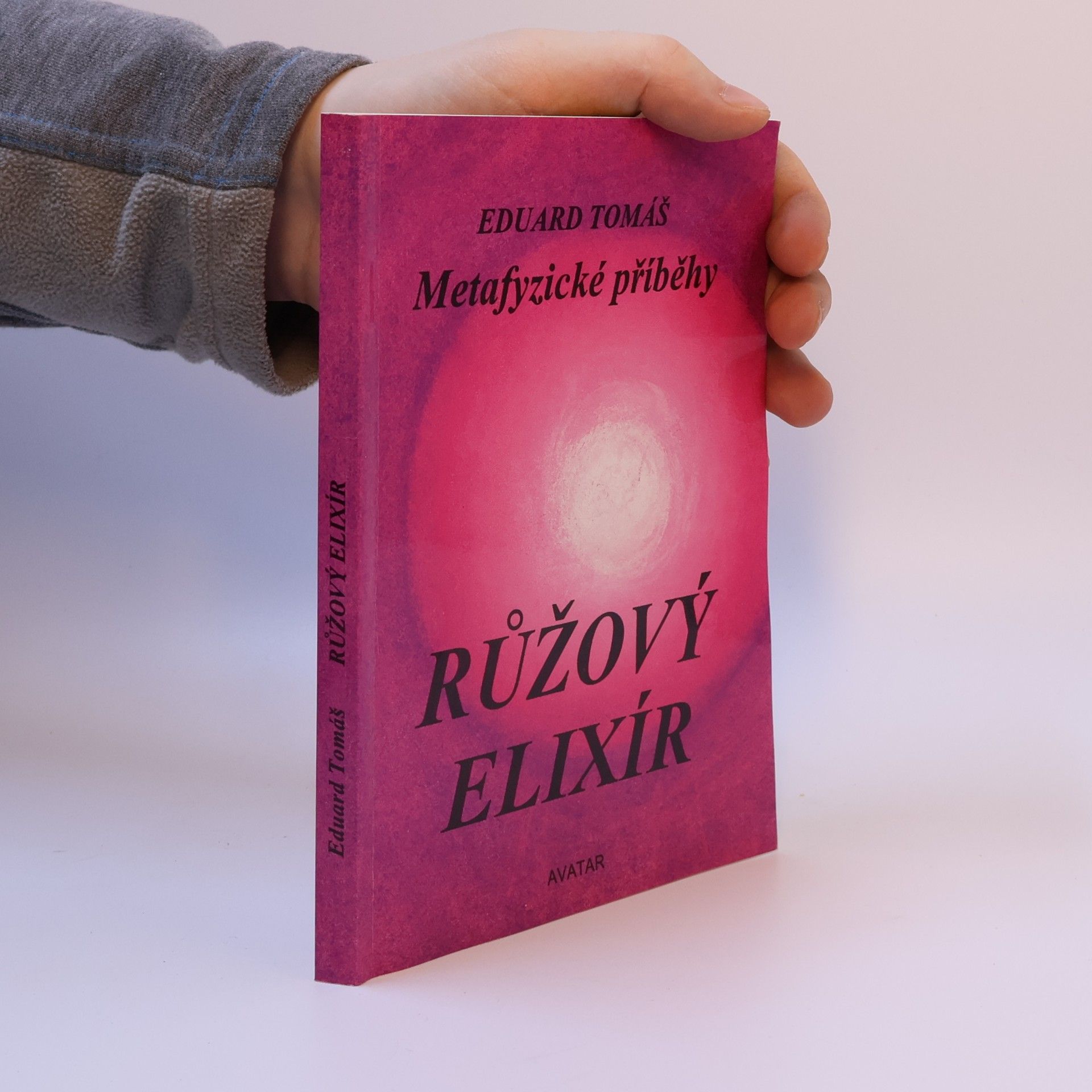 Metafyzické příběhy III. Růžový elixír