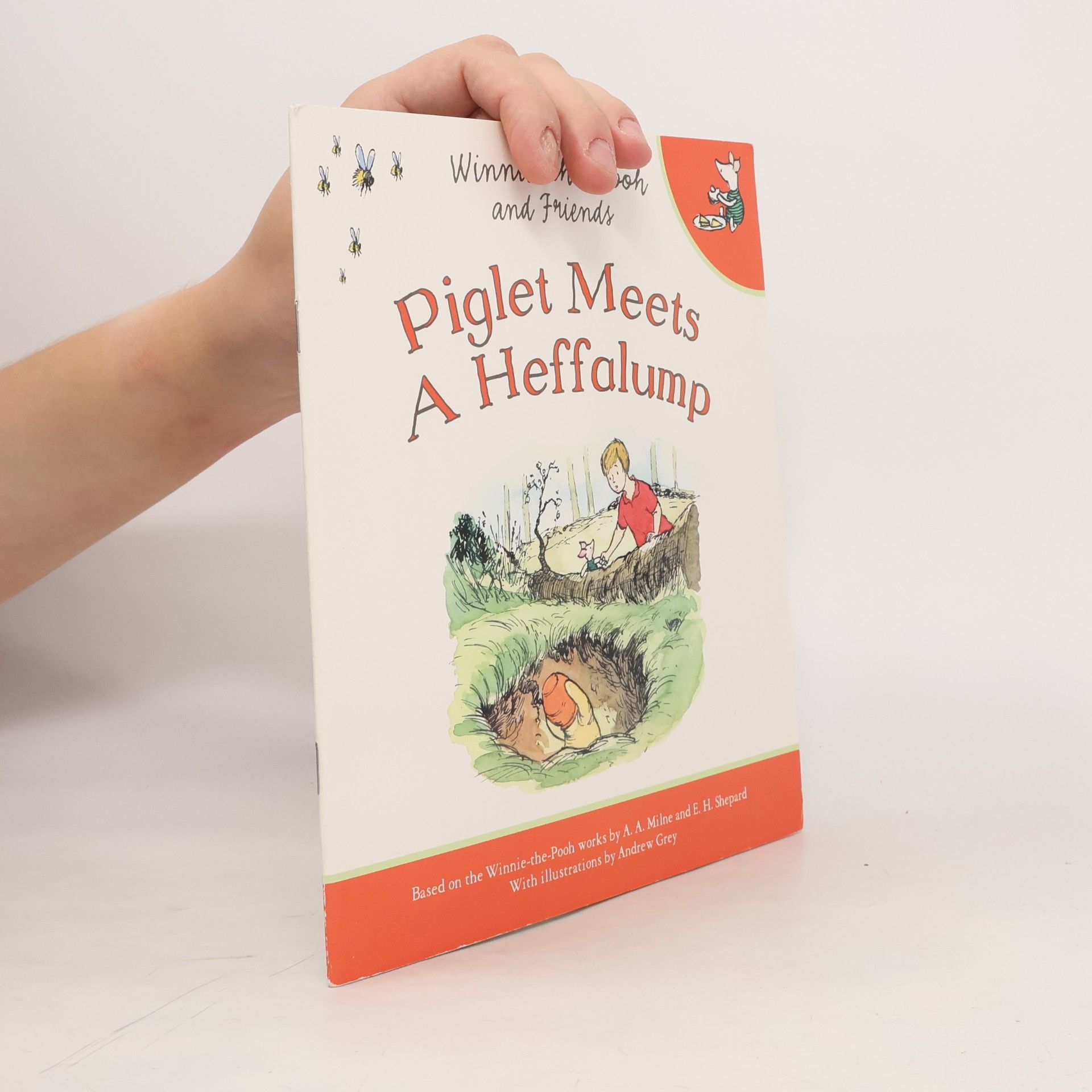 Piglet Meets a Heffalump