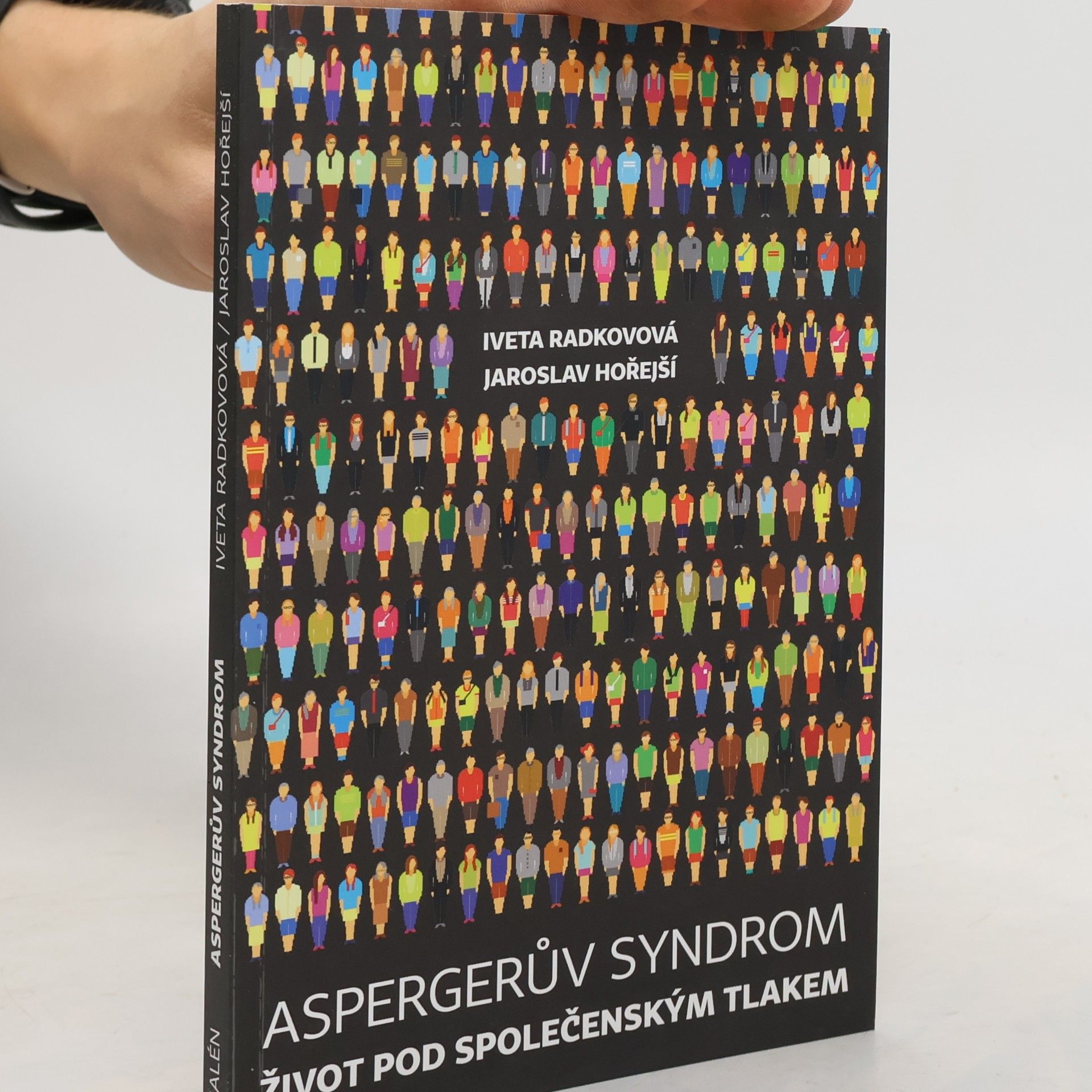 Aspergerův syndrom : život pod společenským tlakem
