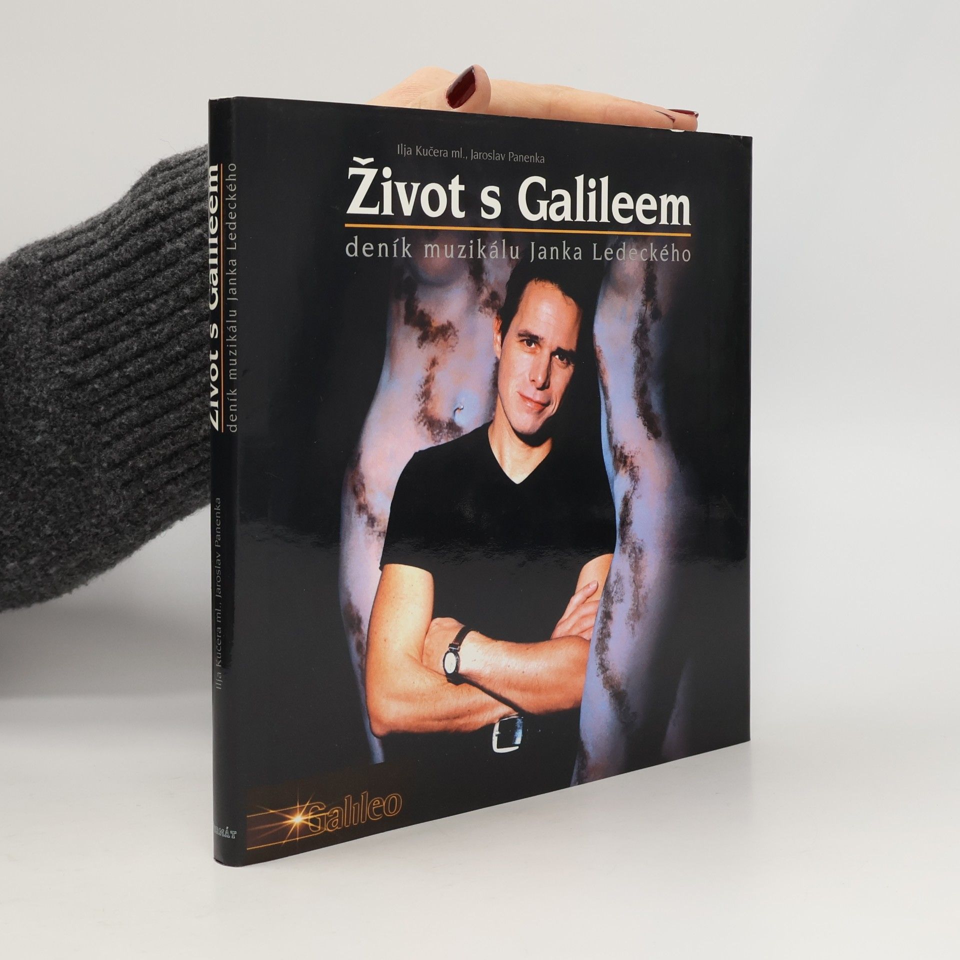 Život s Galileem. Deník muzikálu Janka Ledeckého