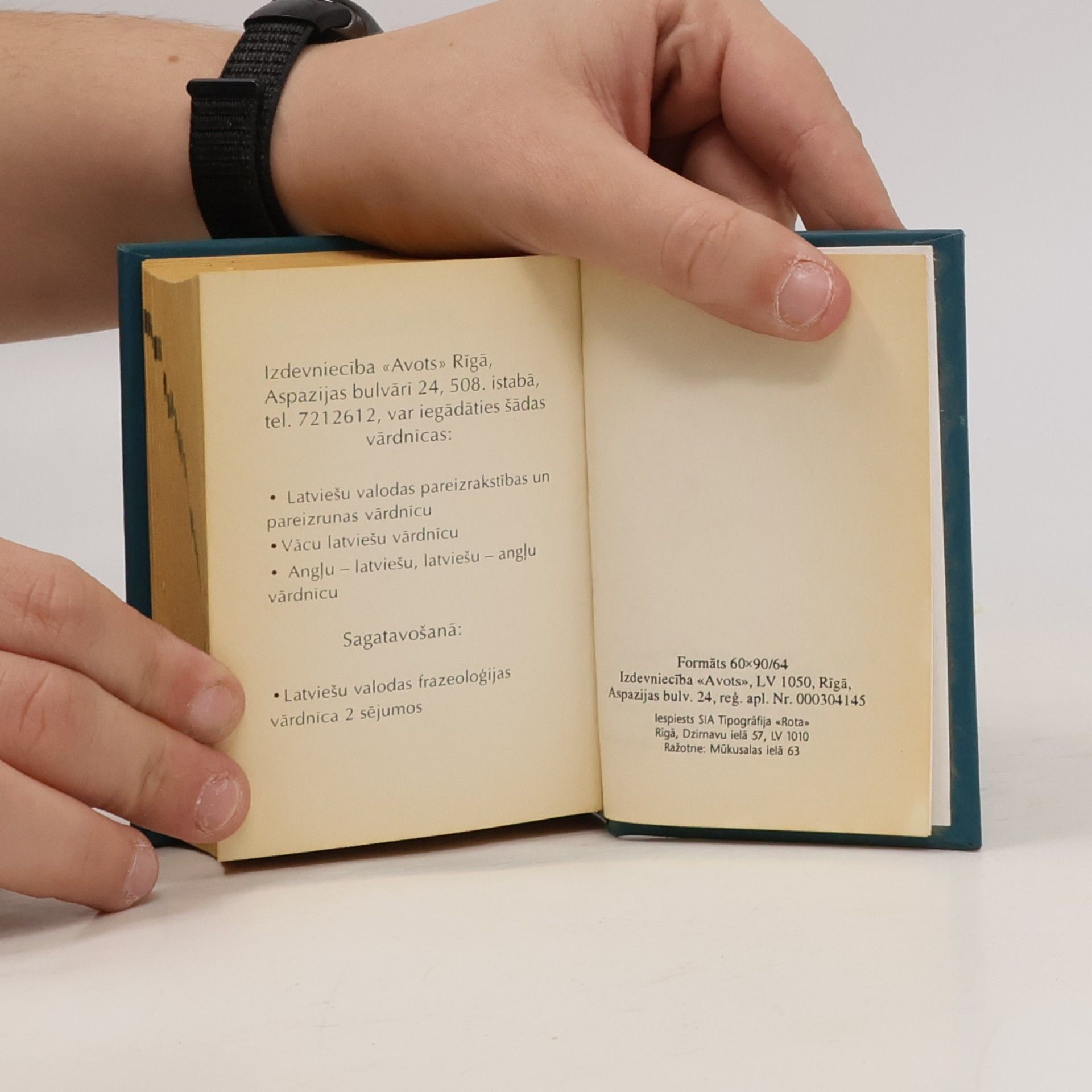 Autores varios Vacu latviešu