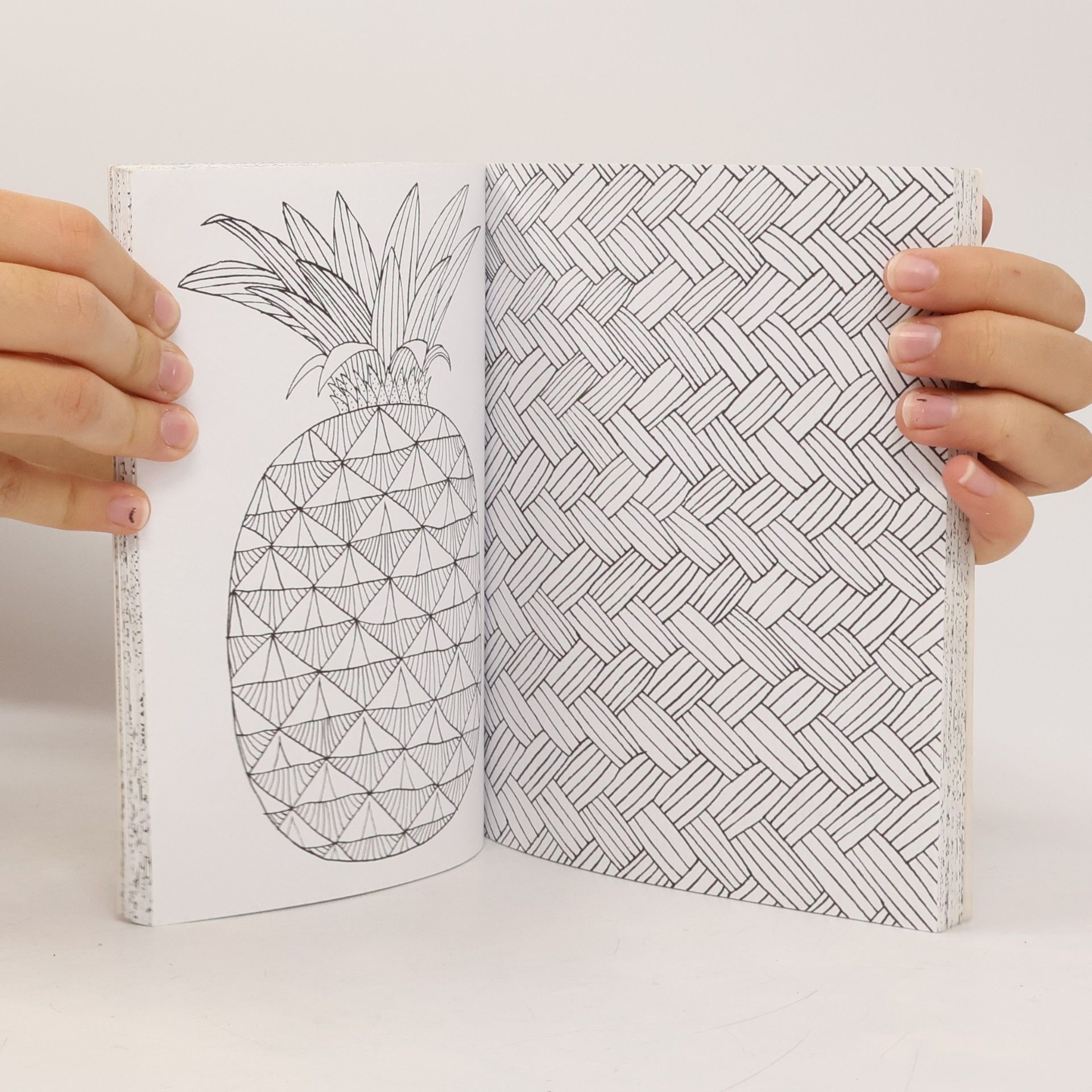 Emma Farrarons More Mindfulness Colouring