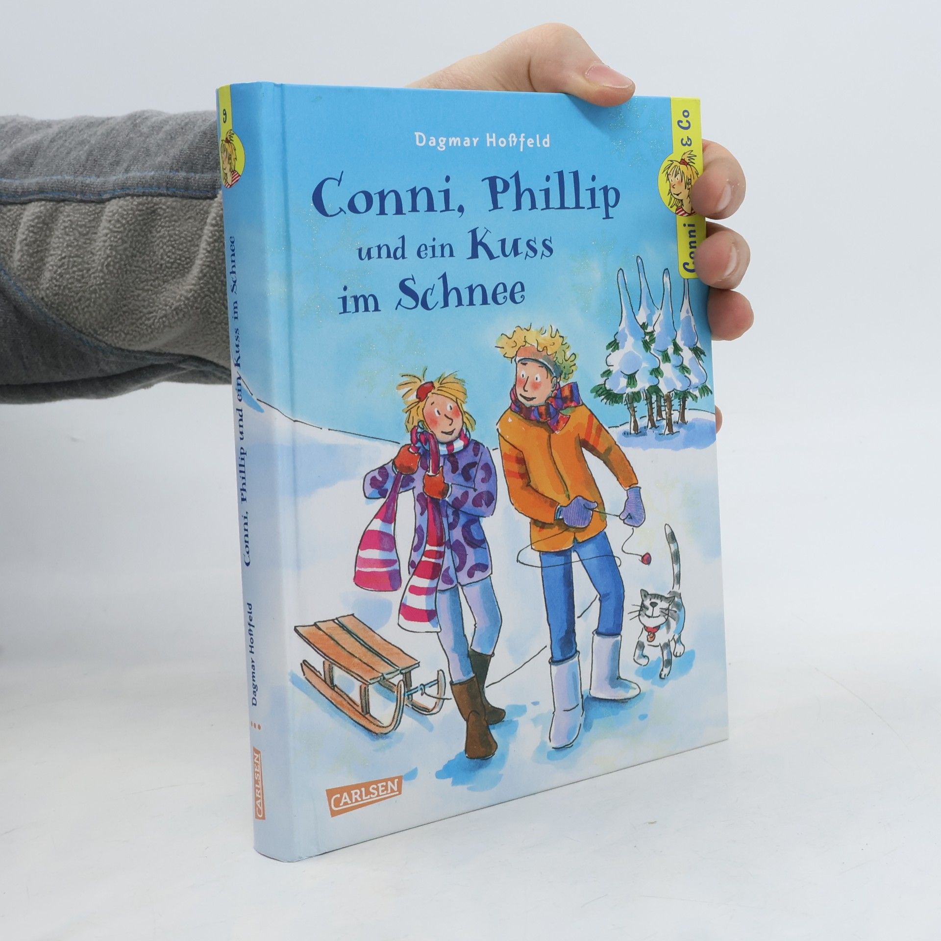 Conni, Phillip und ein Kuss im Schnee