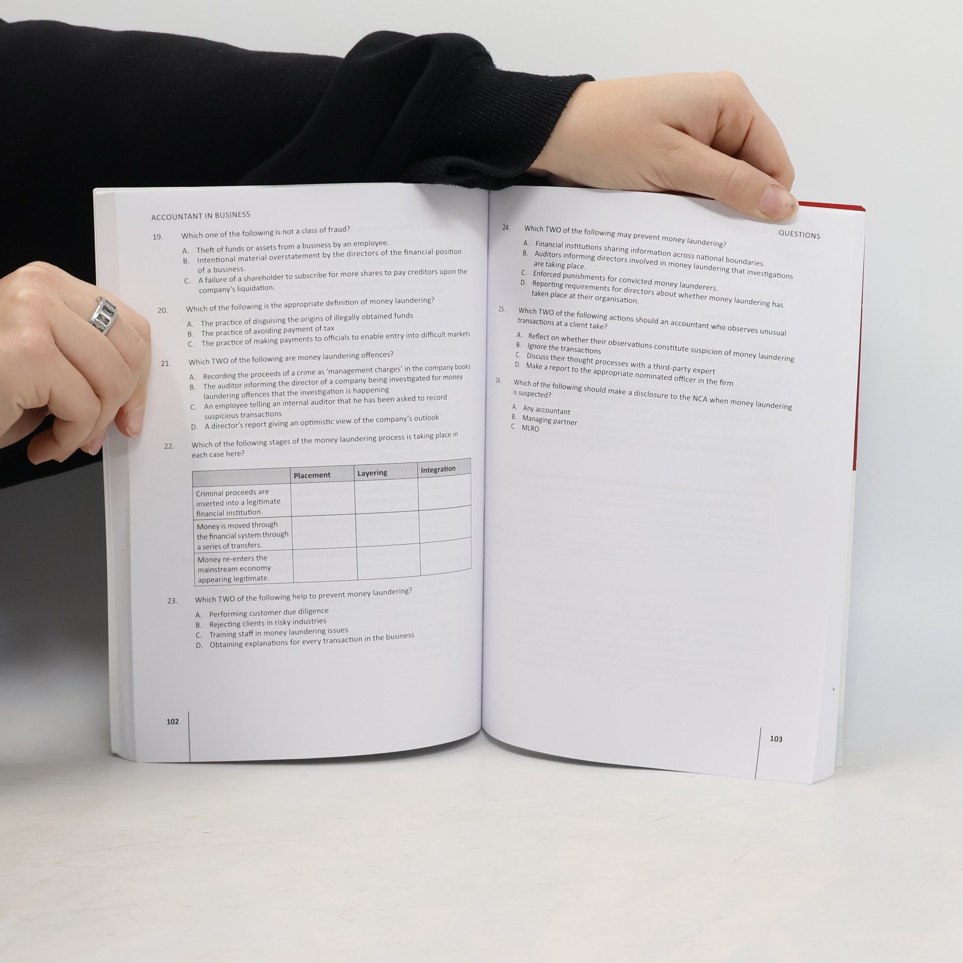Various authors Acca Question Bank 2019/20