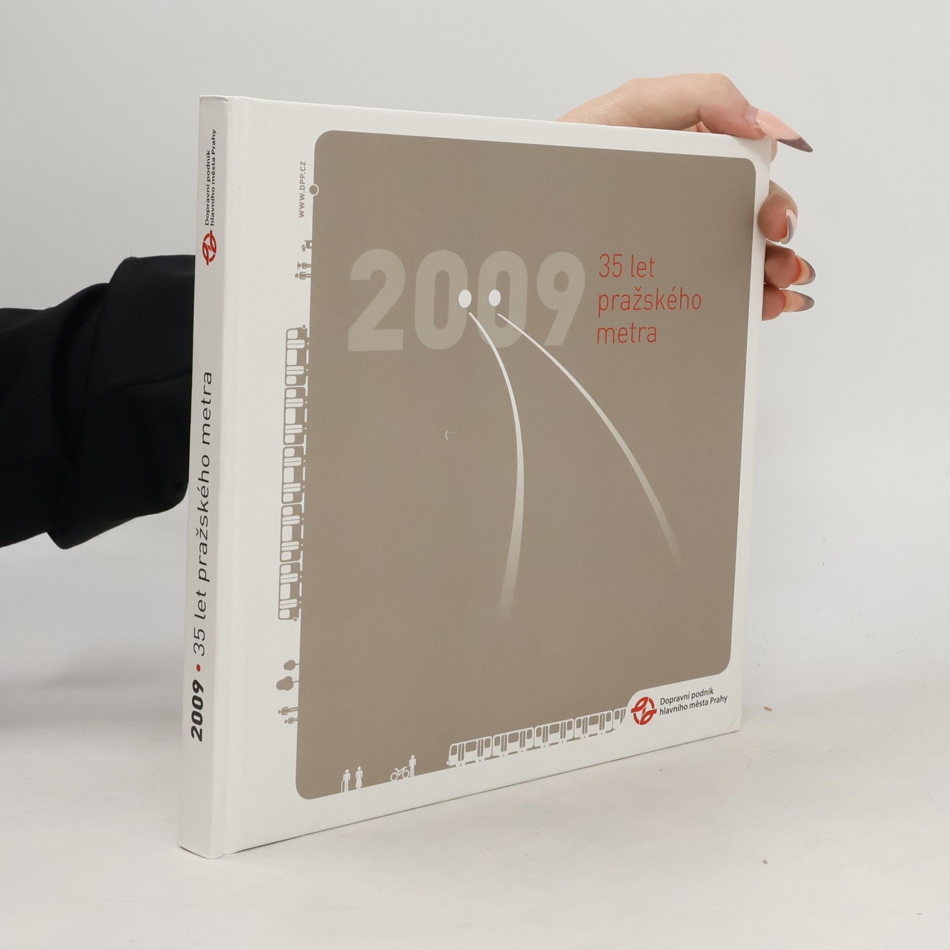 2009. 35 let pražského metra