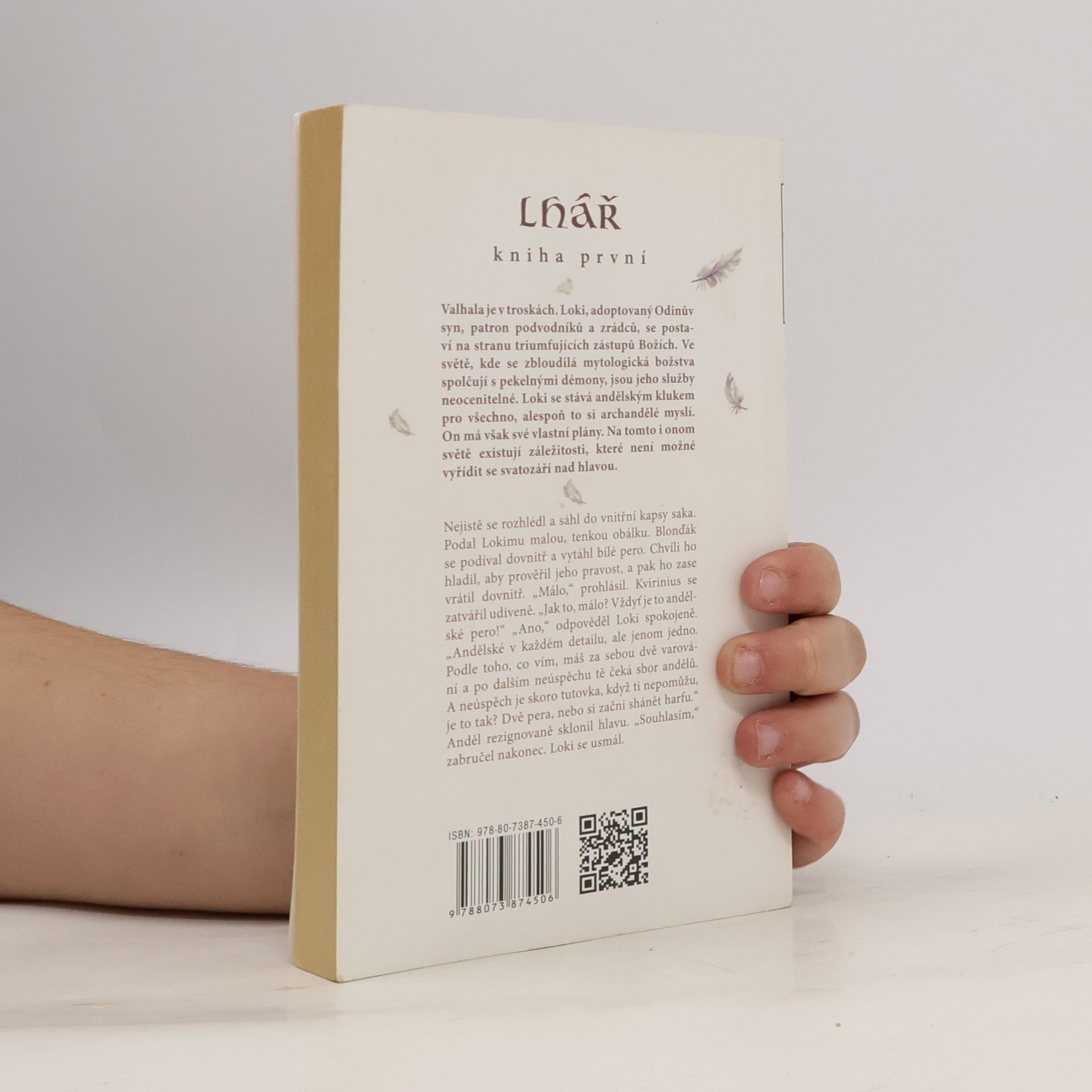 Jakub Ćwiek Lhář. Kniha první