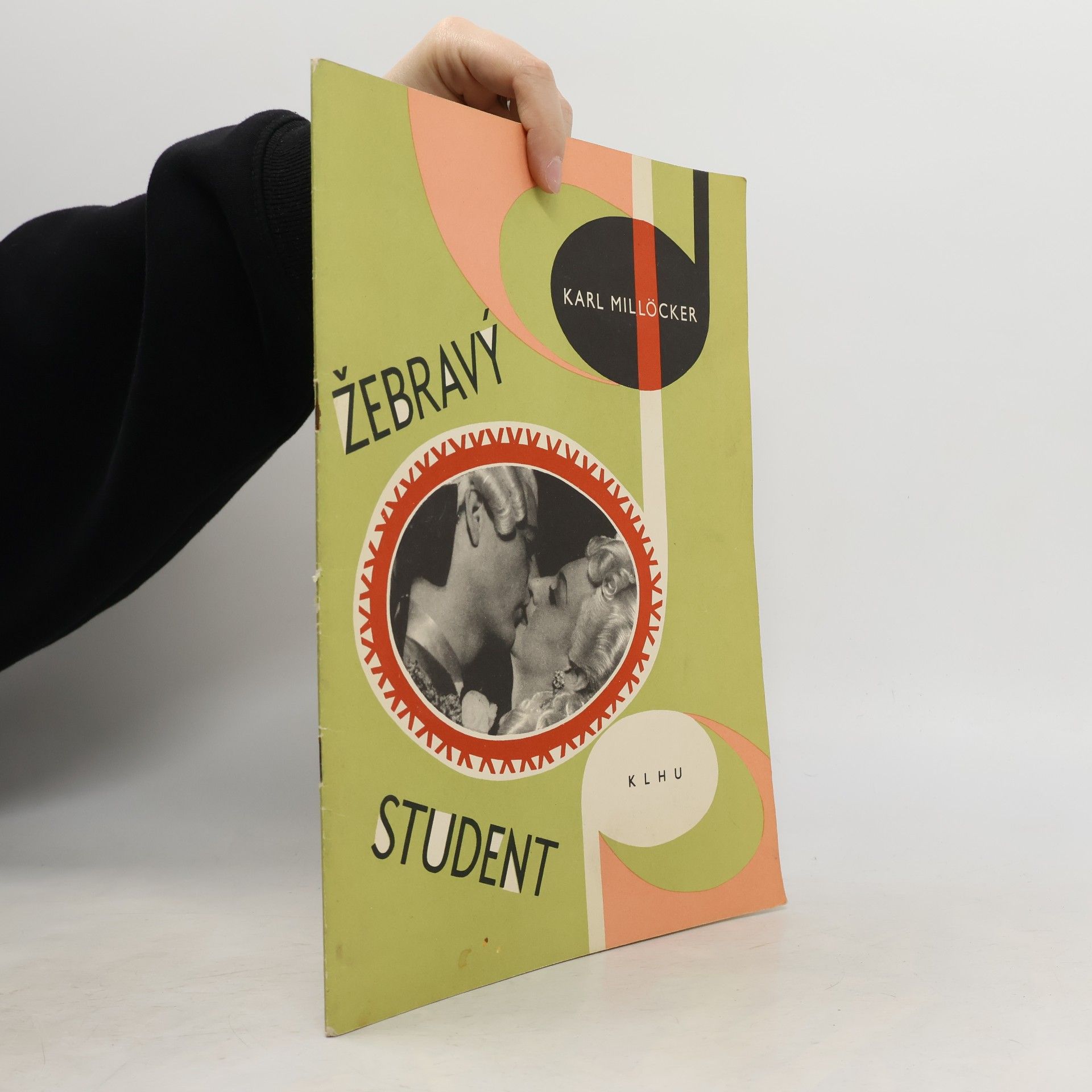 Žebravý student