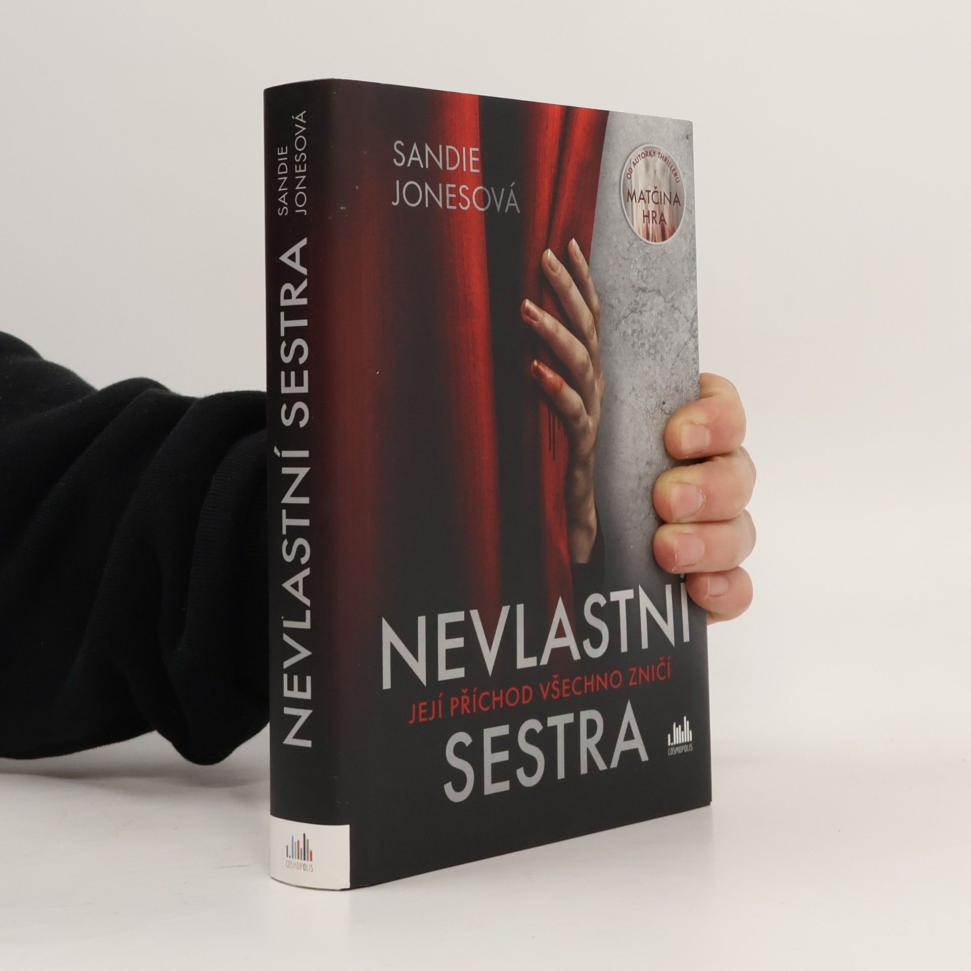 Nevlastní sestra