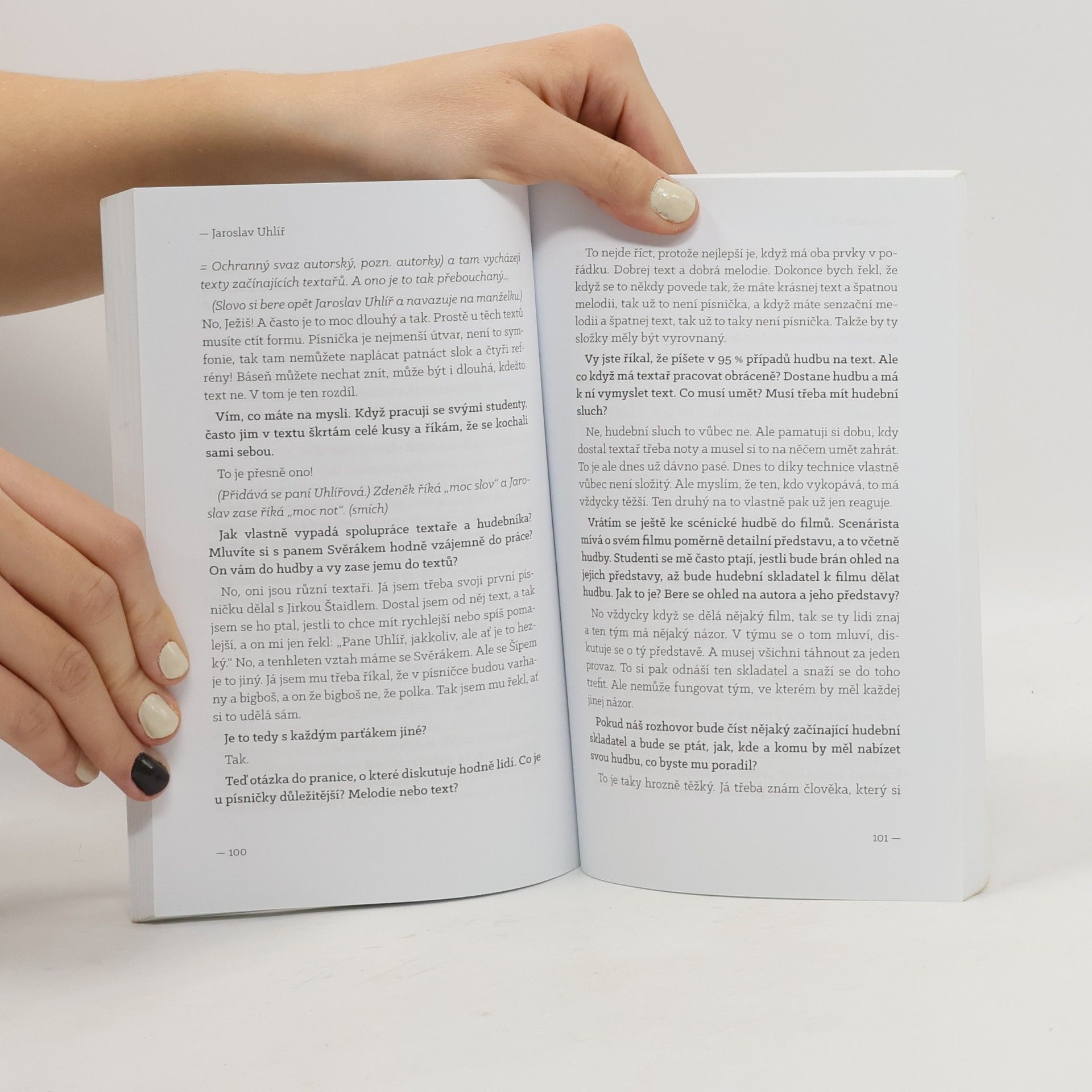 Markéta Dočekalová O psaní... : chci vědět víc! : 16 rozhovorů s úspěšnými literáty