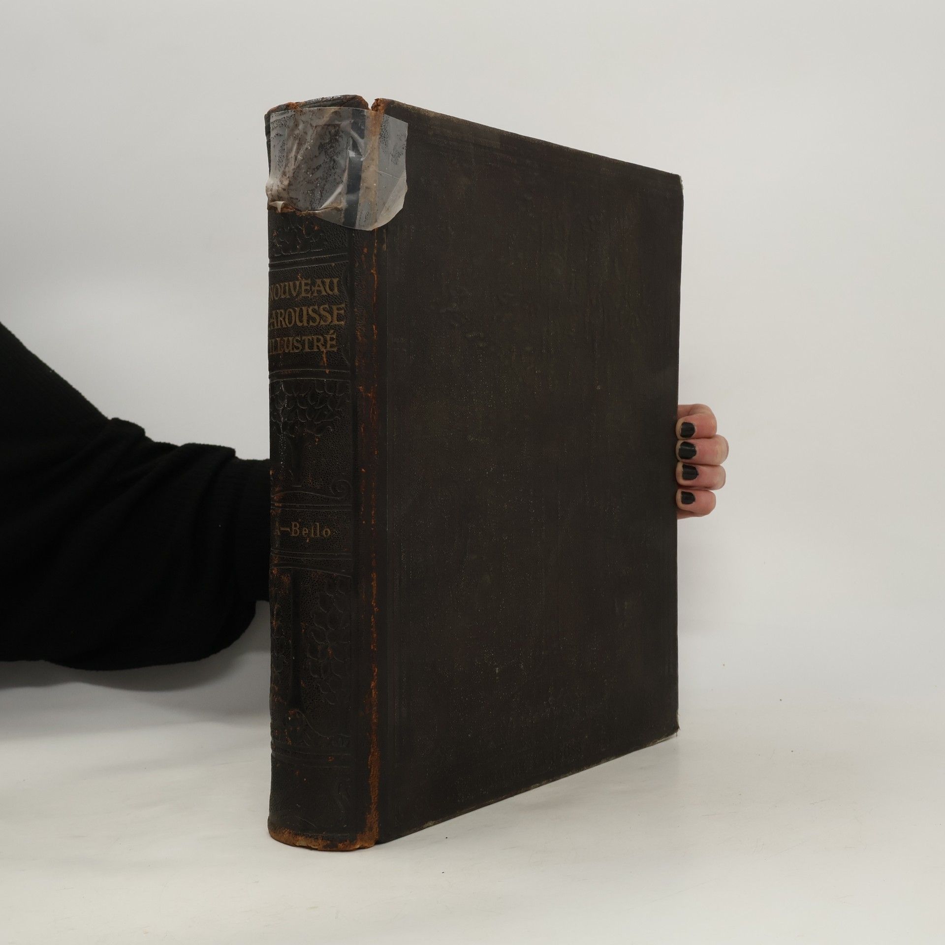 Various authors Nouveau Larousse Illustré
