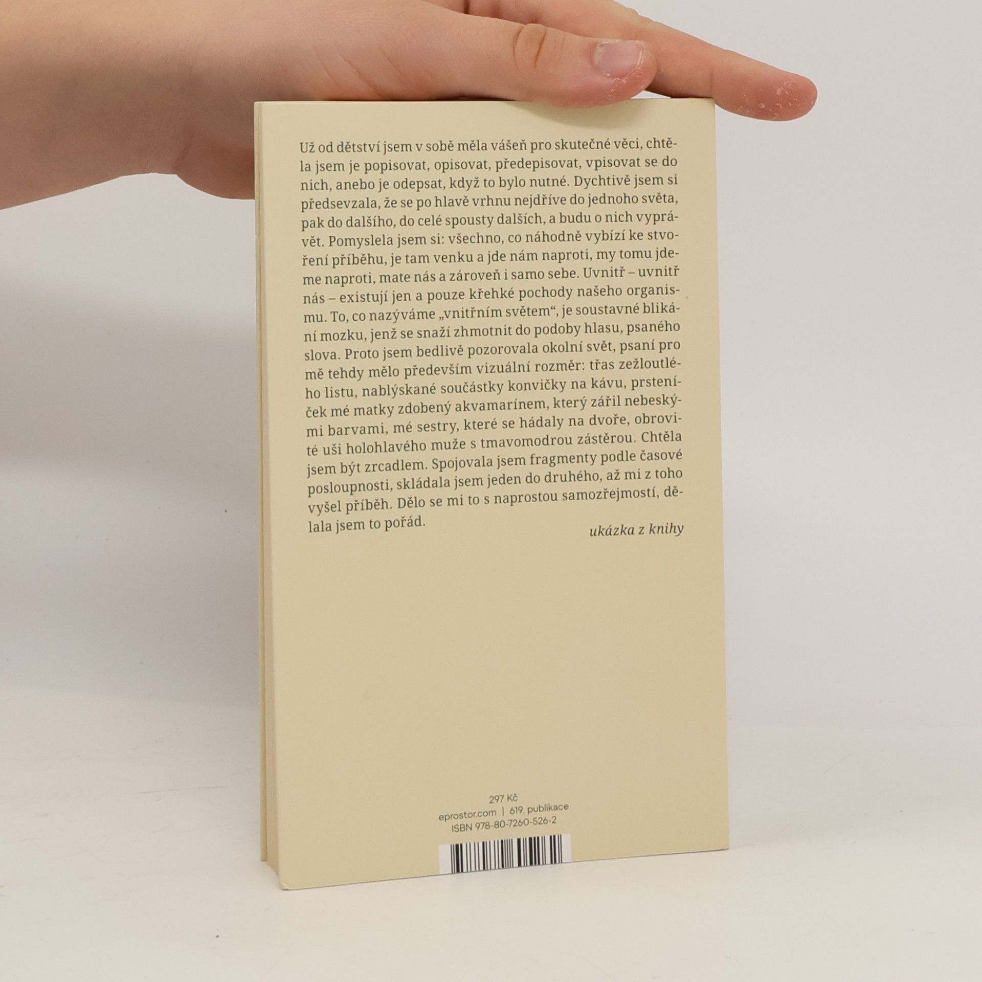 Elena Ferrante Na okraji : o potěšení z četby a psaní