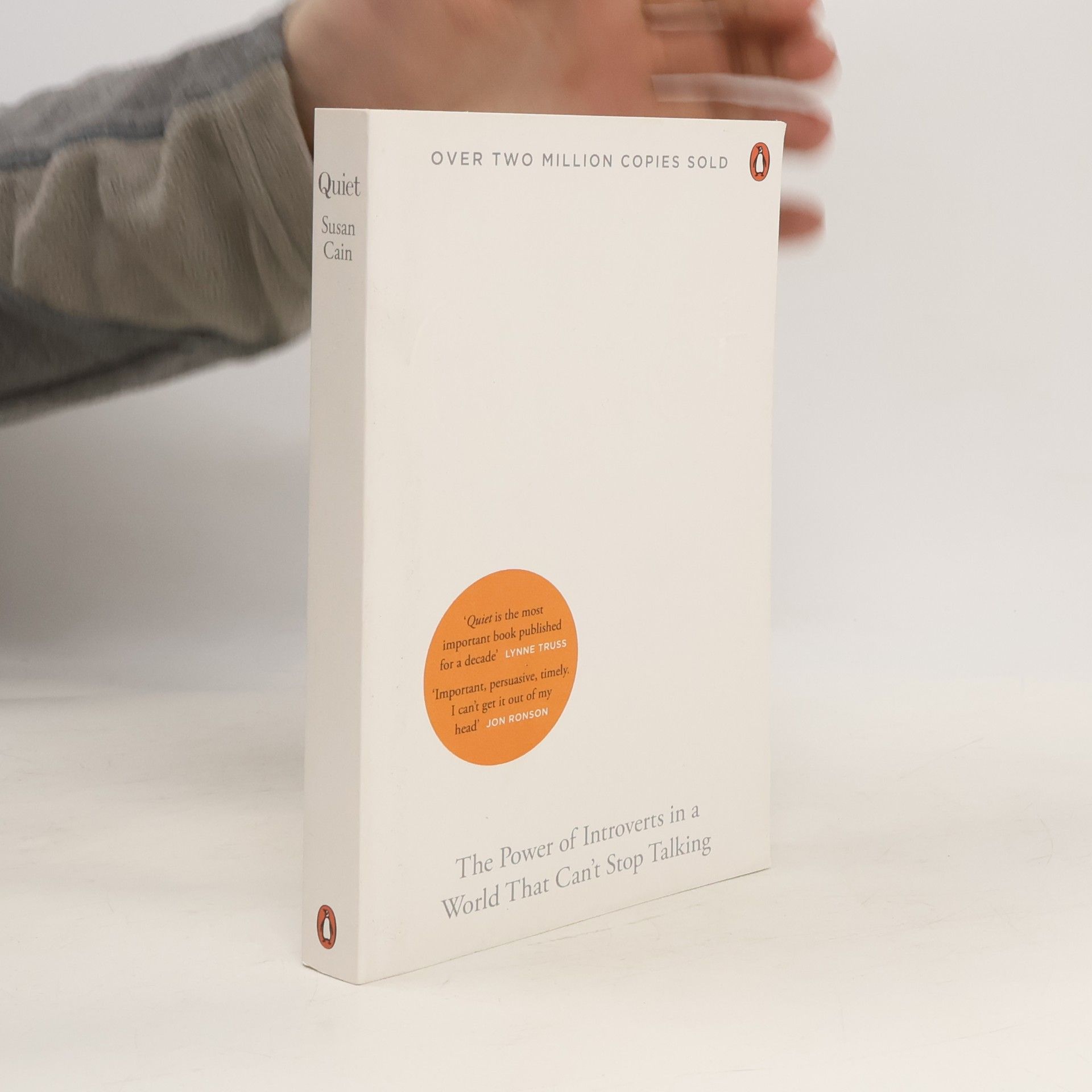 Quiet. The power of introverts in a world that can't stop talking
