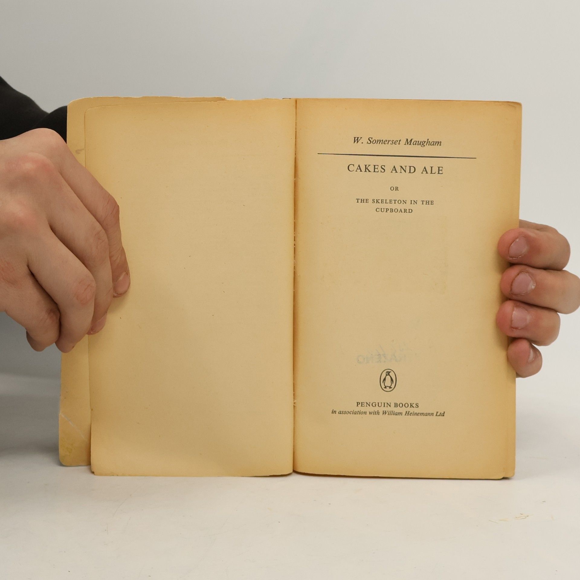 William Somerset Maugham Cakes and Ale