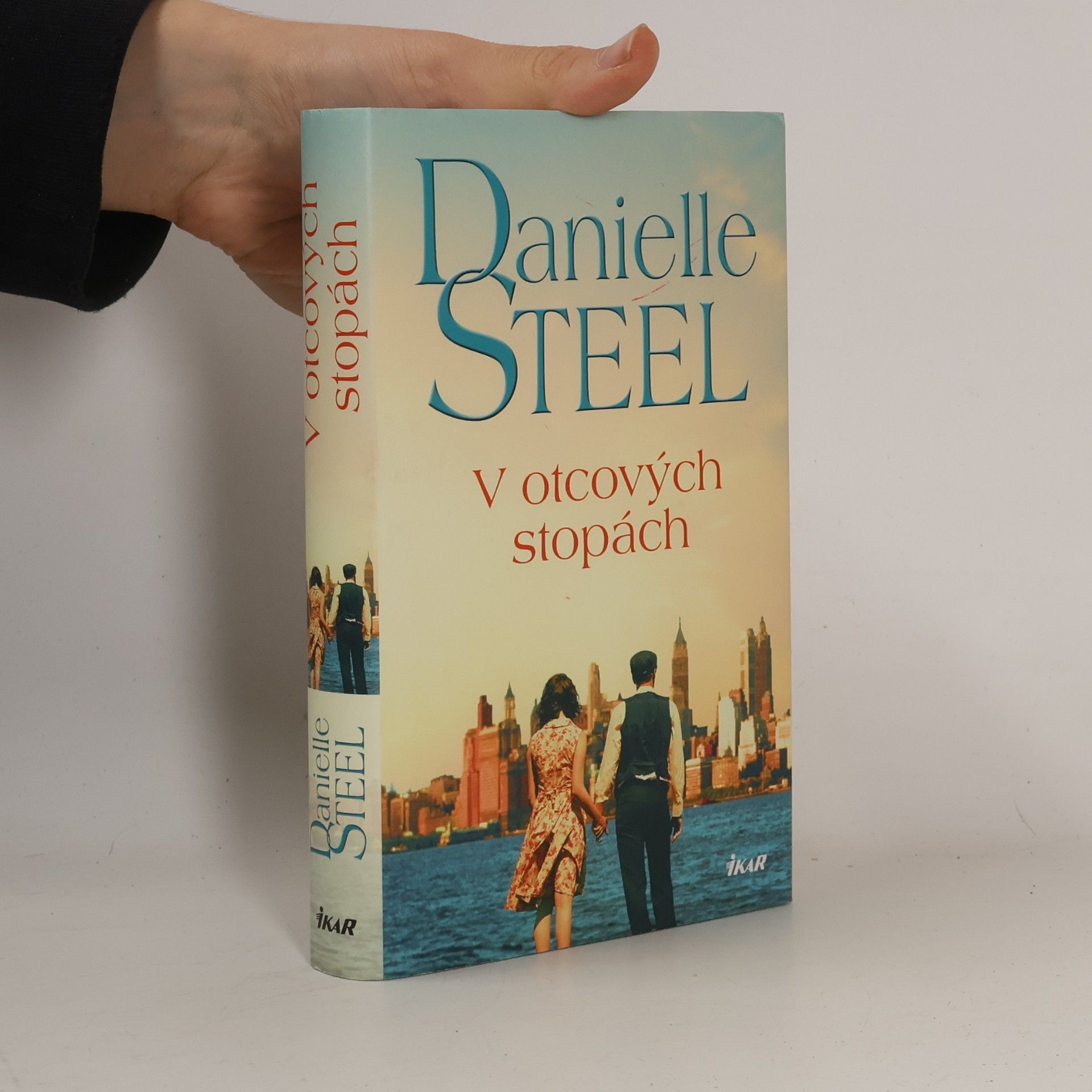 Danielle Steel V otcových stopách