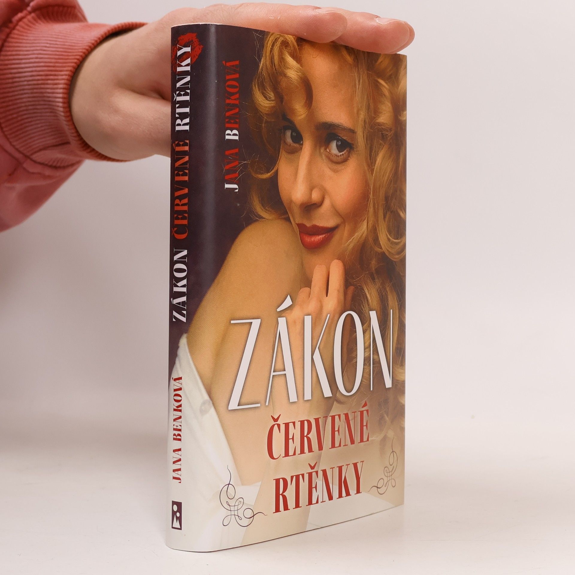 Jana Benková Zákon Červené Rtěnky