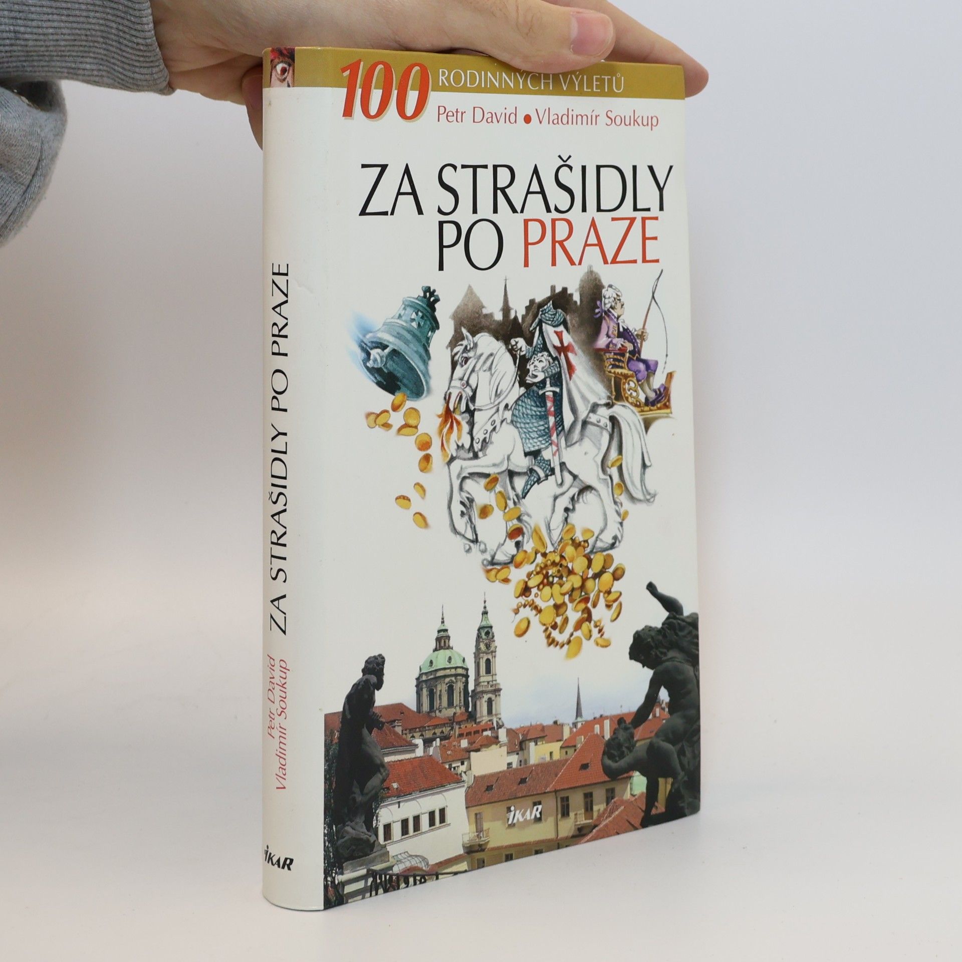 Za strašidly po Praze
