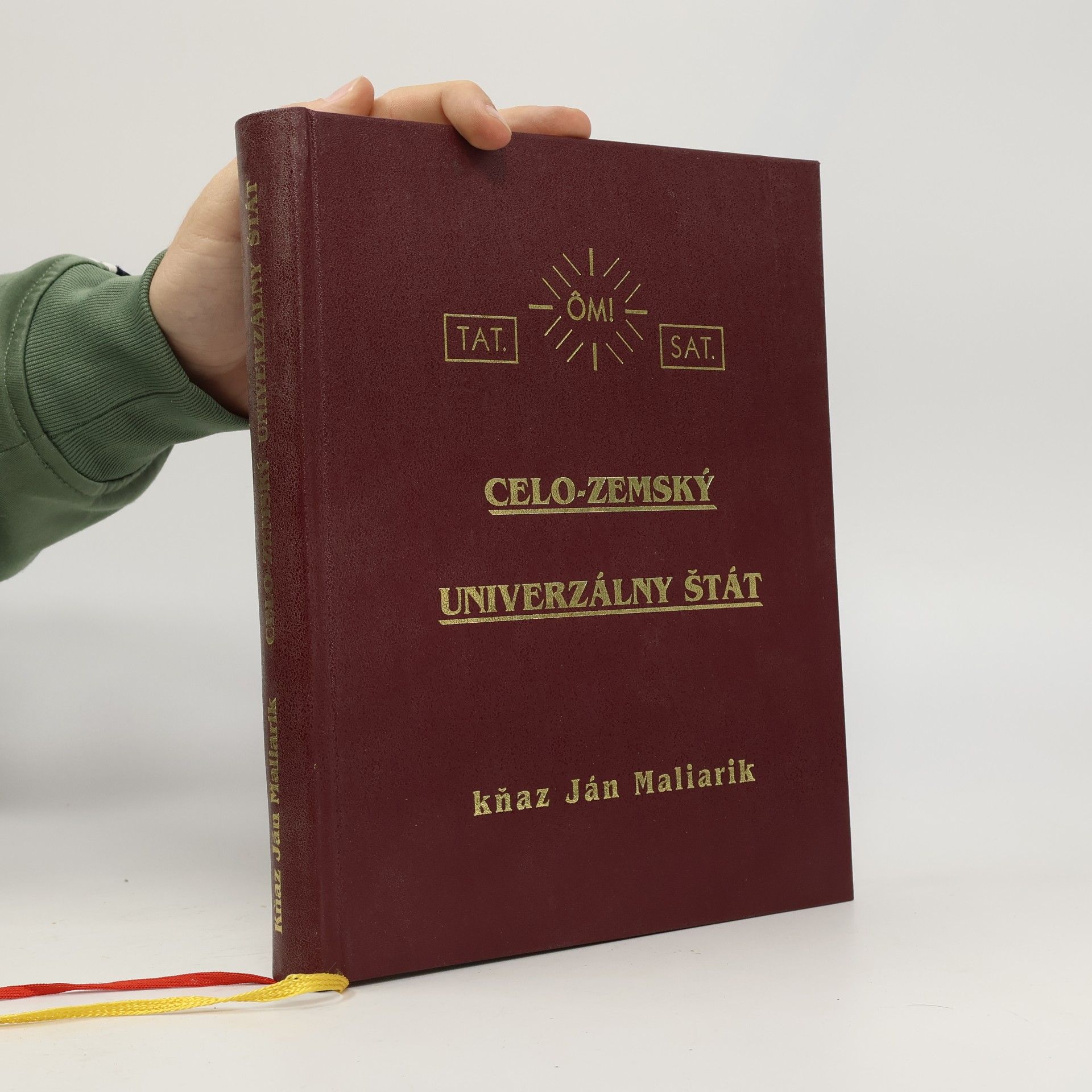 Celo-zemský univerzálny štát