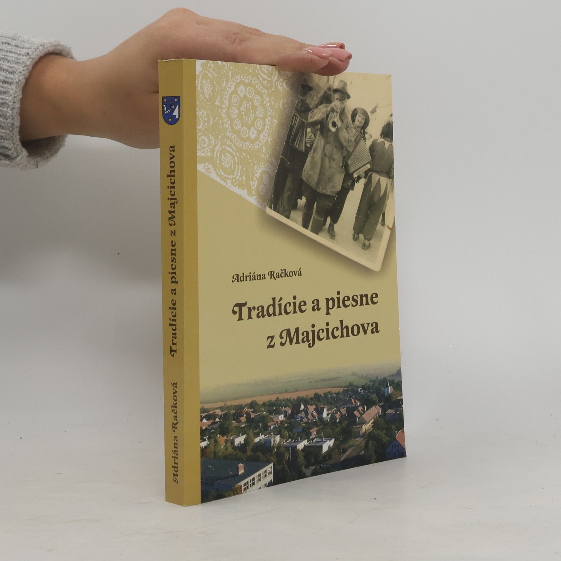 Tradície a piesne z Majcichova
