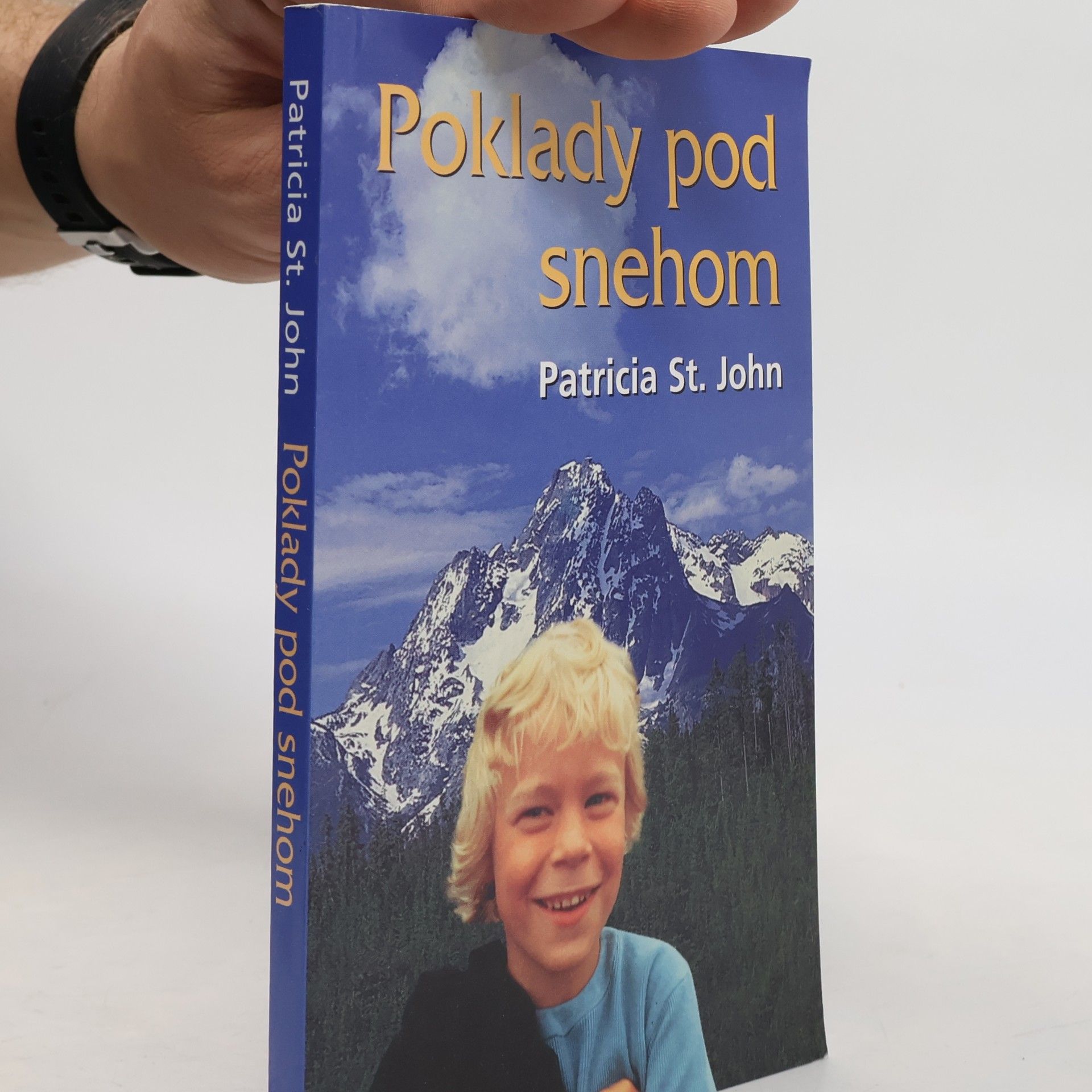 Patricia St. John Poklady pod snehom